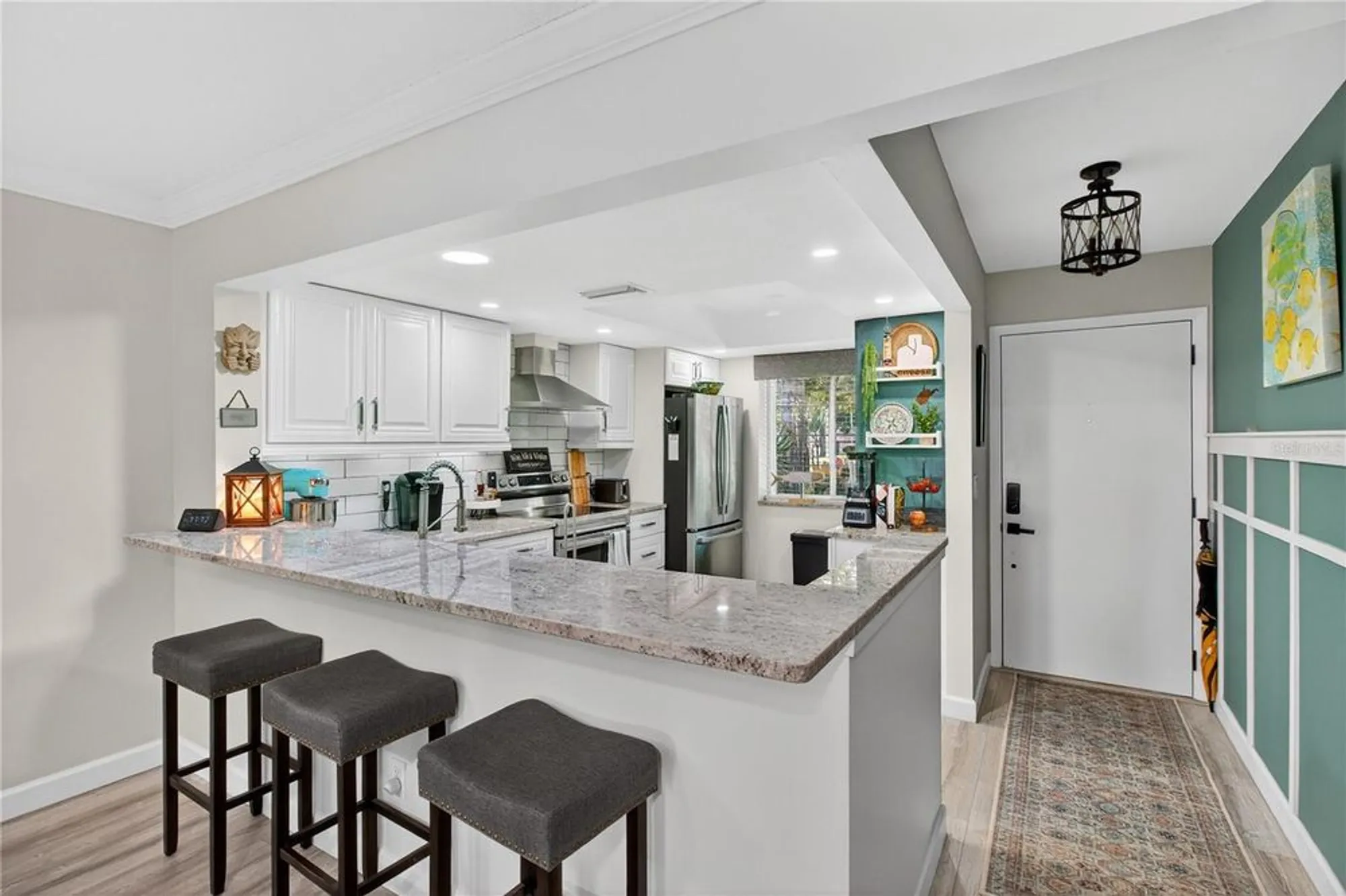 Property Slideshow image 7 of 35 | 839 glen more ct c, Palm Harbor, FL, 34684