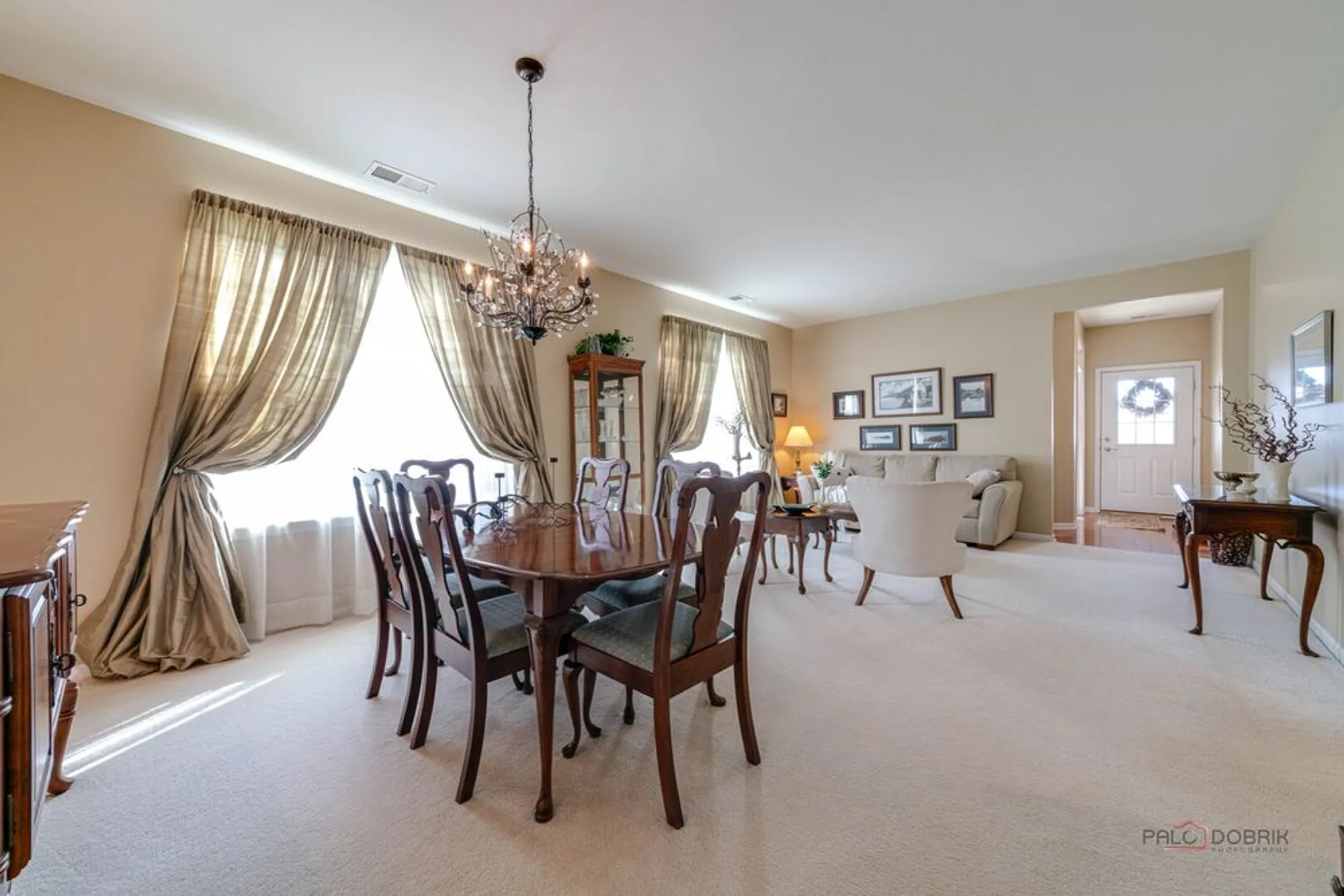 Property Slideshow image 6 of 34 | 3174 comstock ct, Mundelein, IL, 60060