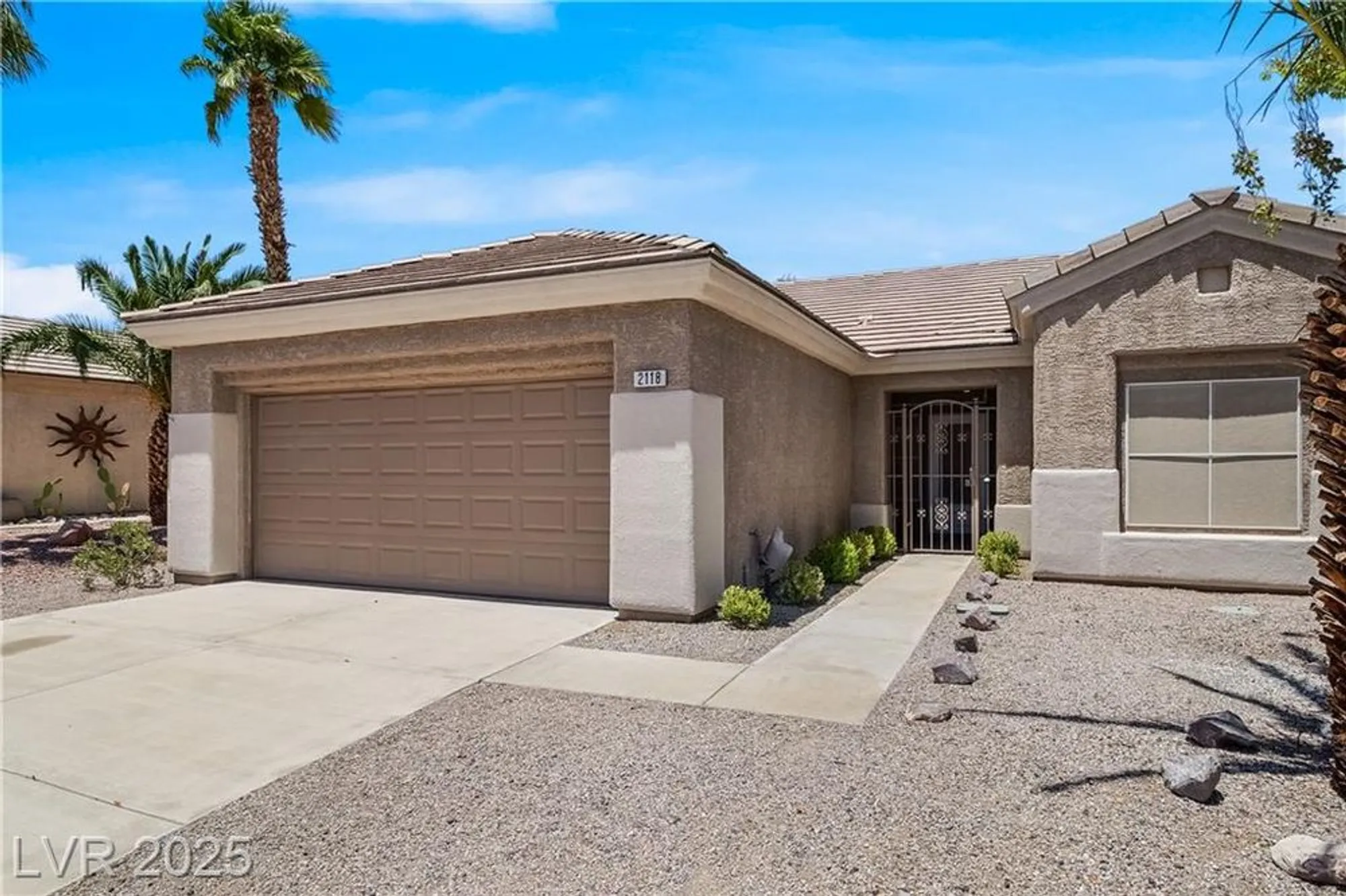 Property Slideshow image 3 of 46 | 2118 high mesa dr, Henderson, NV, 89012
