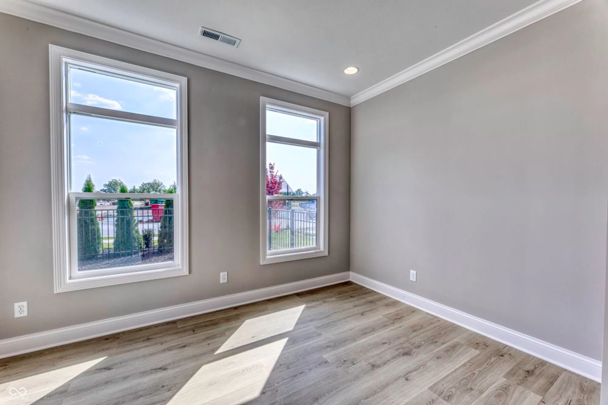 Property Slideshow image 26 of 45 | 14832 higgins dr, Westfield, IN, 46074