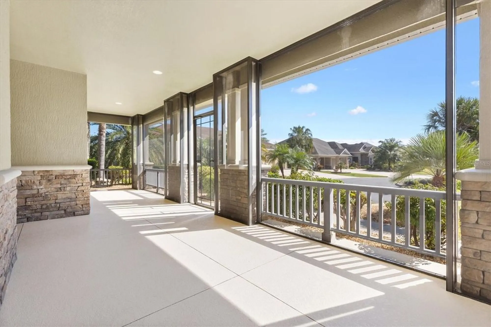 Property Slideshow image 5 of 66 | 981 iron oak way, The Villages, FL, 32163