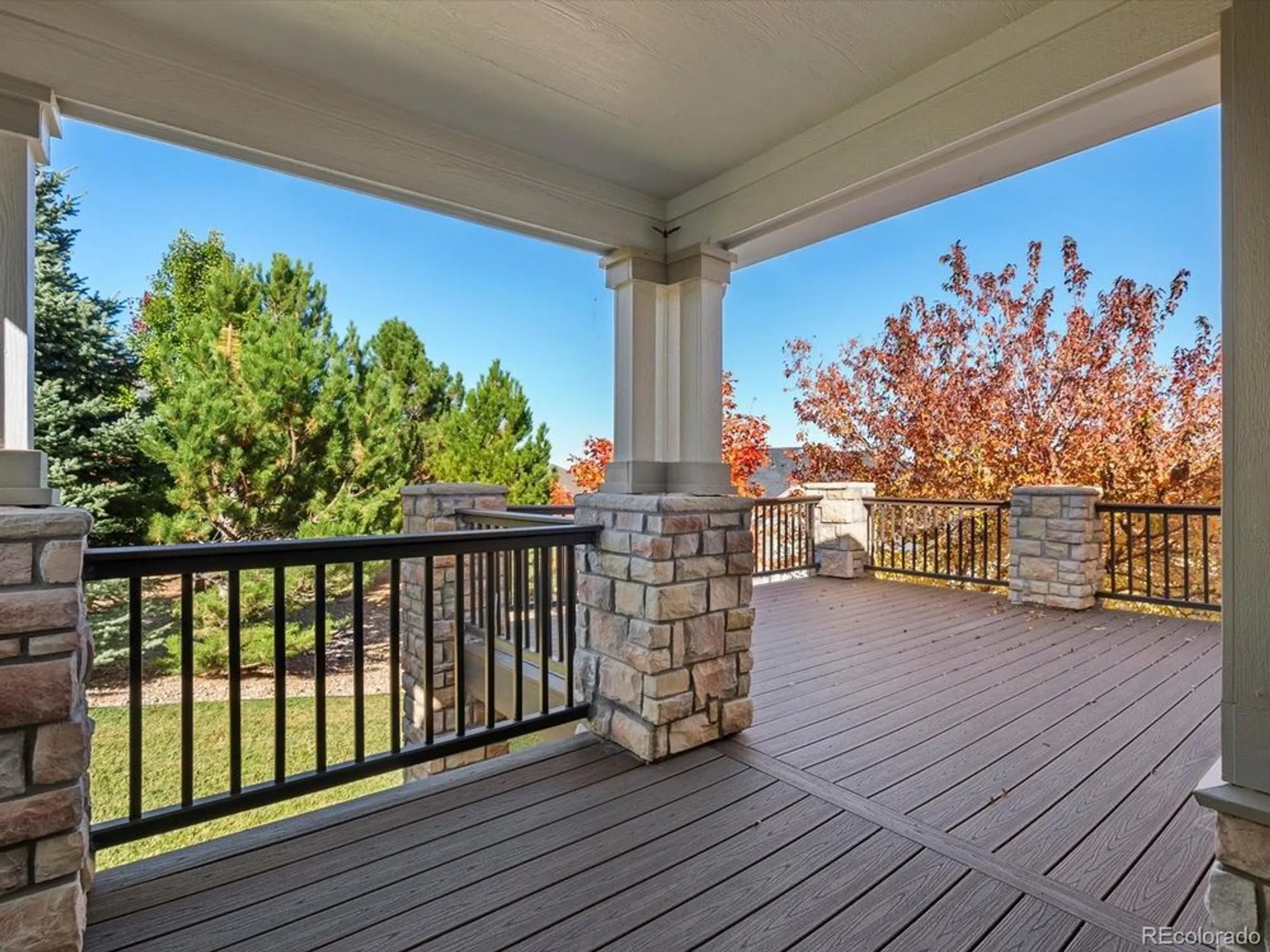 Property Slideshow image 24 of 32 | 22383 e heritage pkwy, Aurora, CO, 80016