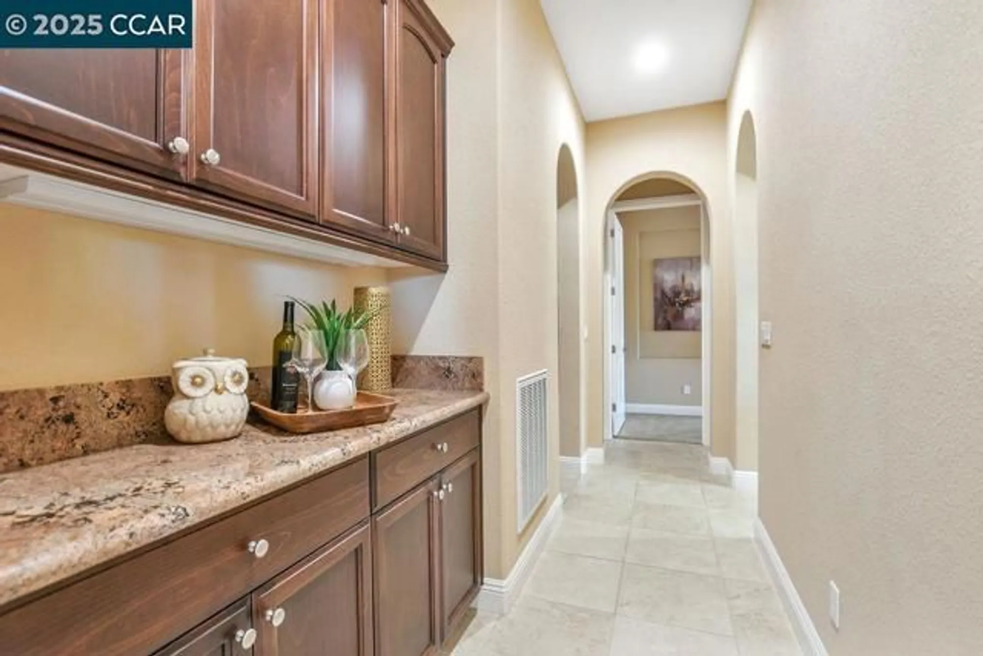 Property Slideshow image 14 of 43 | 1587 california trl, Brentwood, CA, 94513