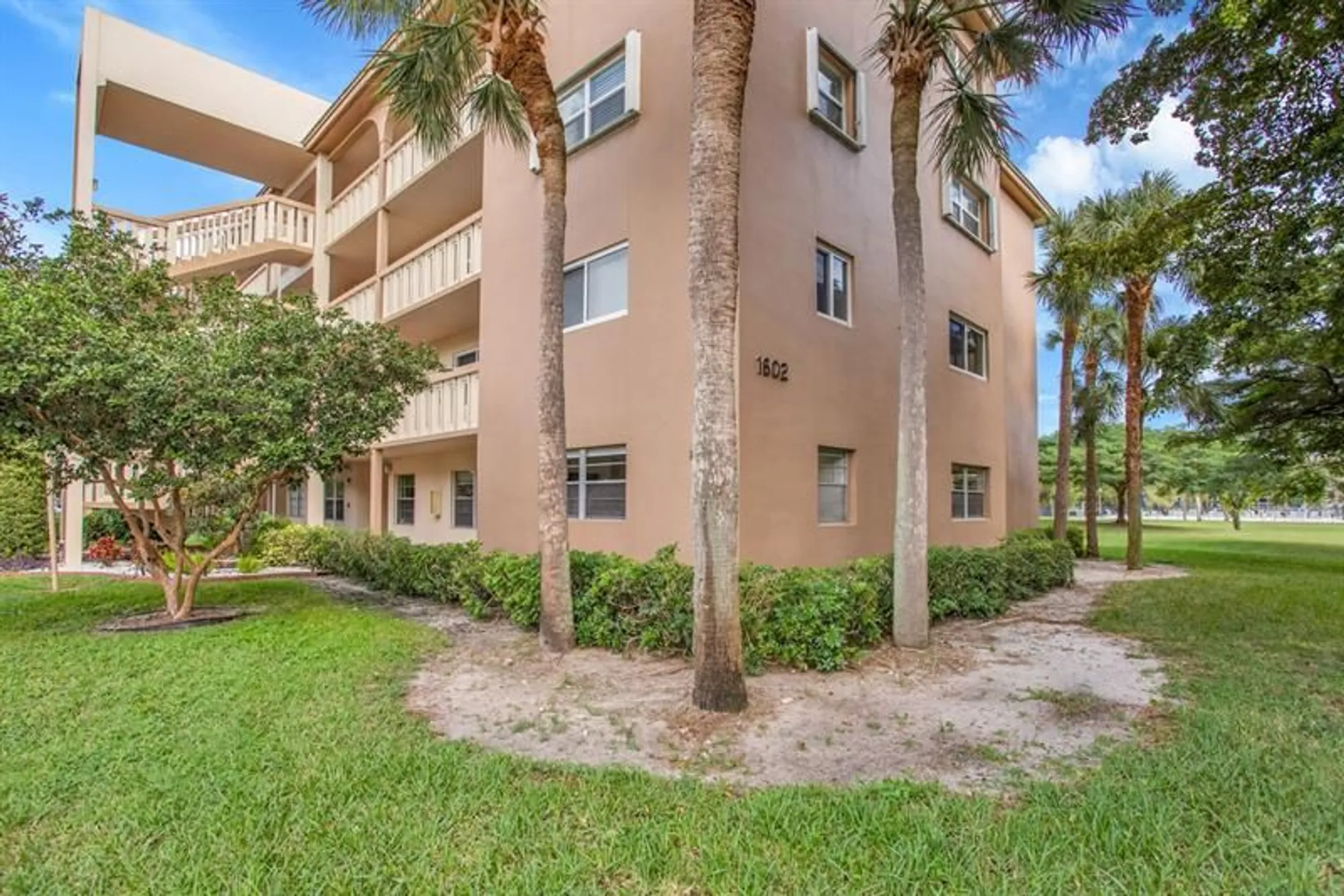 Property Slideshow image 28 of 31 | 1602 abaco dr k1, Coconut Creek, FL, 33066