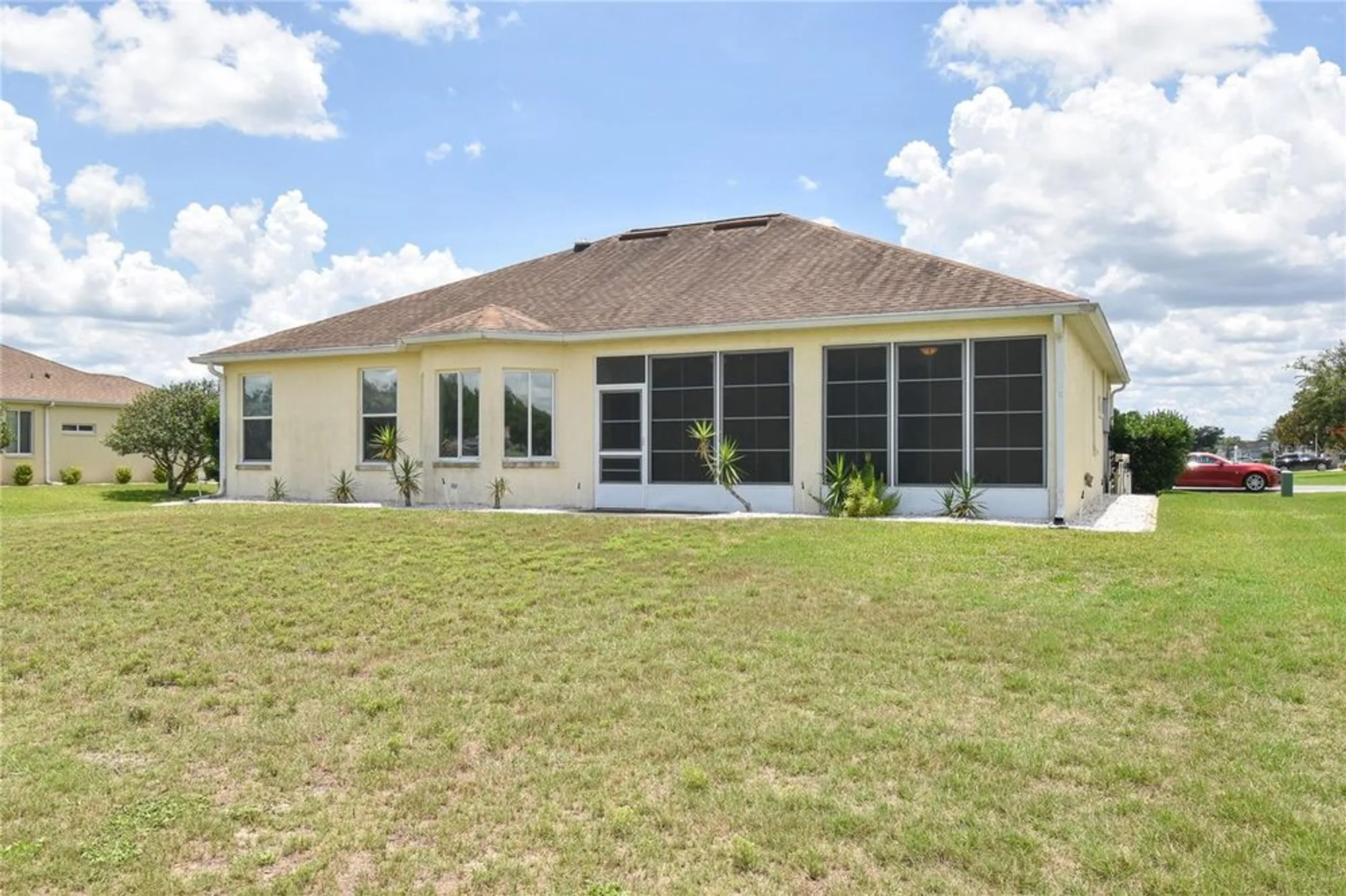 Property Slideshow image 21 of 30 | 5551 nw 25th loop, Ocala, FL, 34482