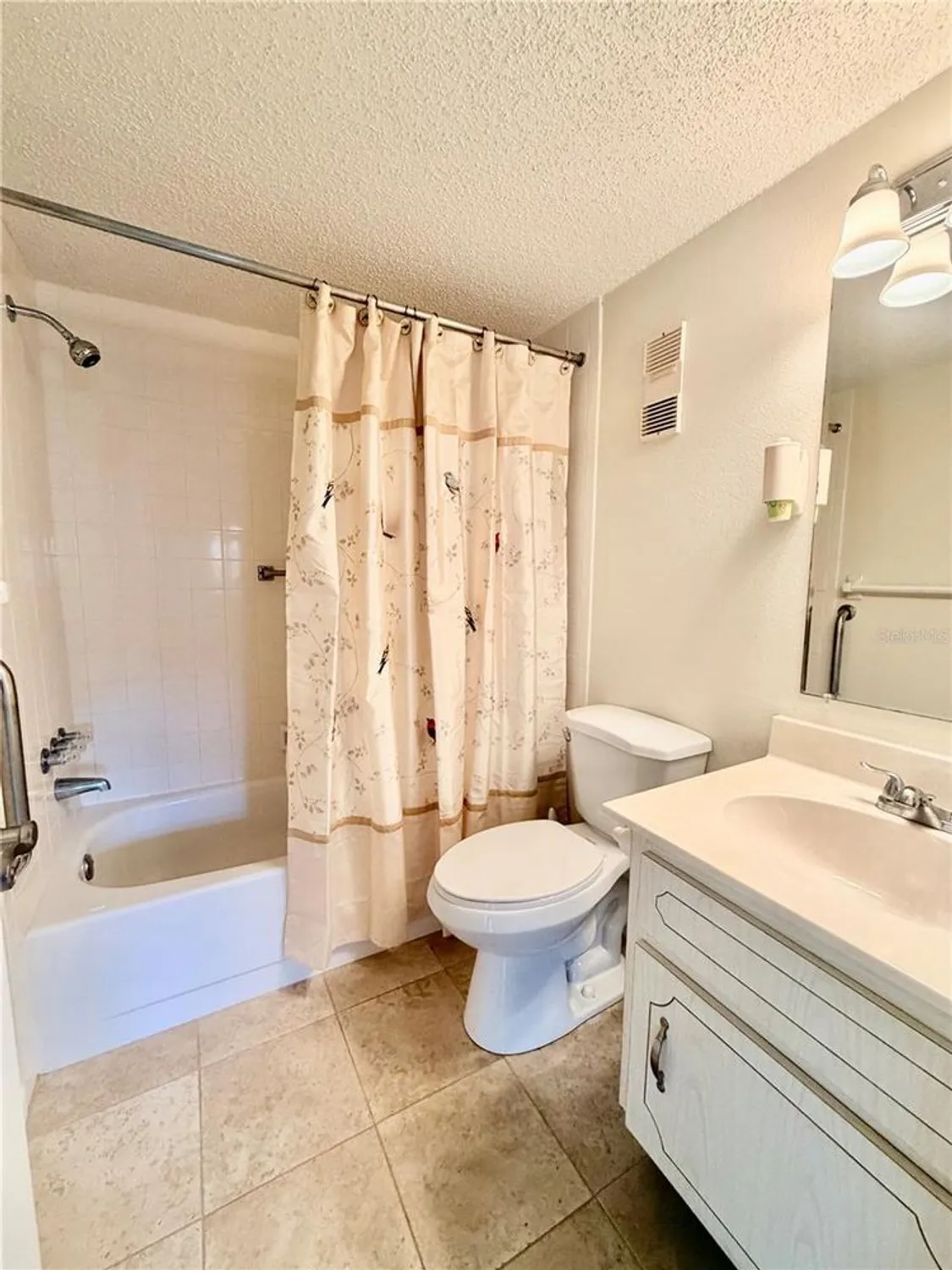 Property Slideshow image 28 of 30 | 851 maple ct 209, Dunedin, FL, 34698