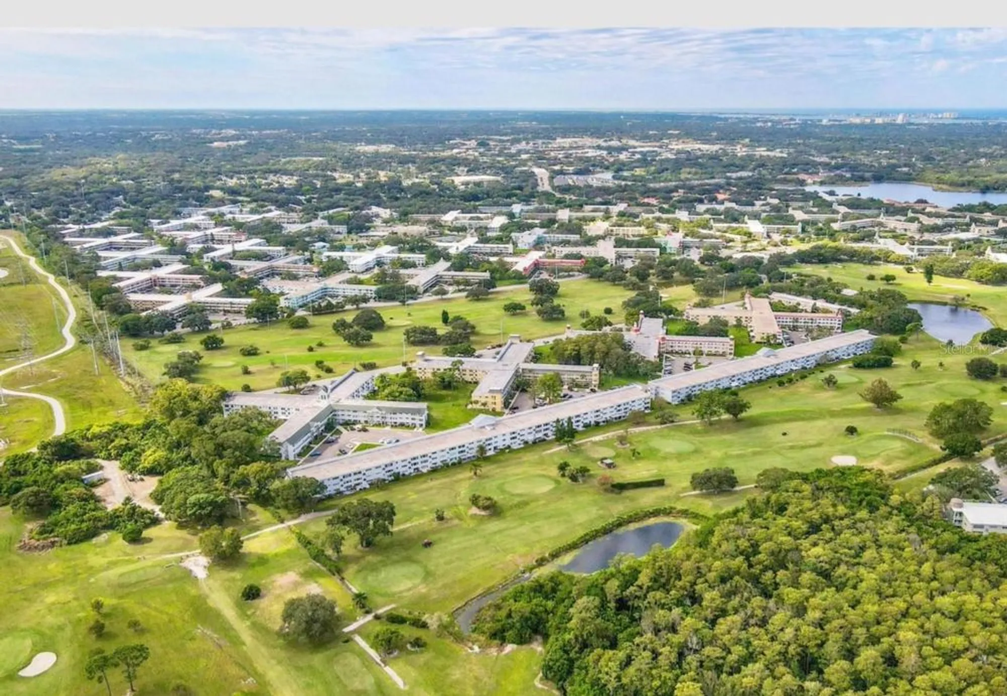 Property Slideshow image 13 of 30 | 2462 brazilia dr apt 44, Clearwater, FL, 33763