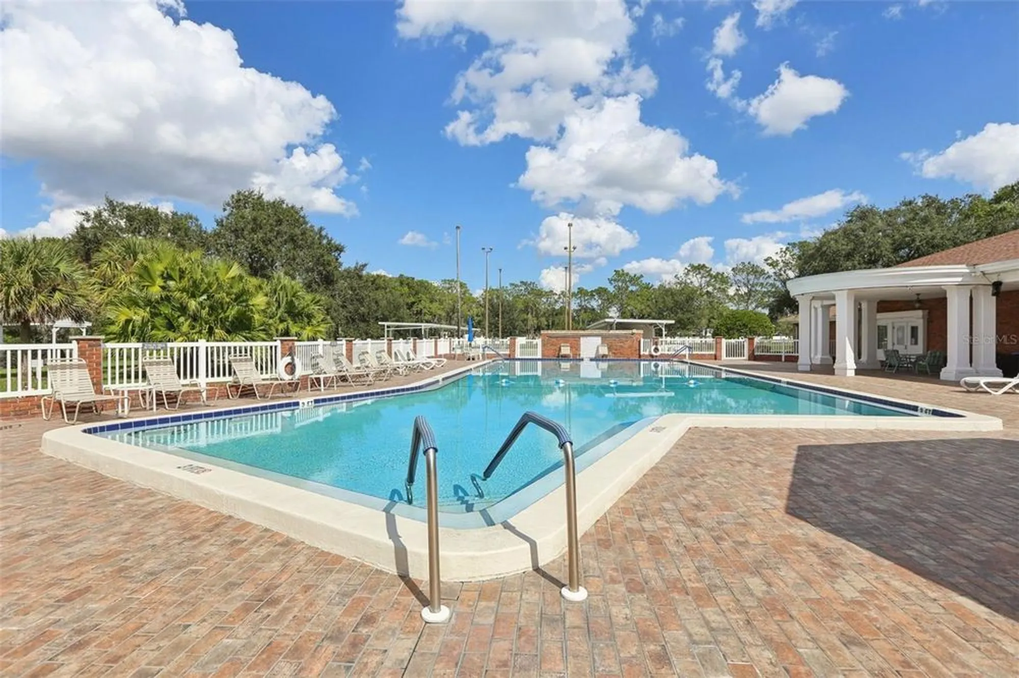 Property Slideshow image 35 of 42 | 4933 colonnades cir, Lakeland, FL, 33811