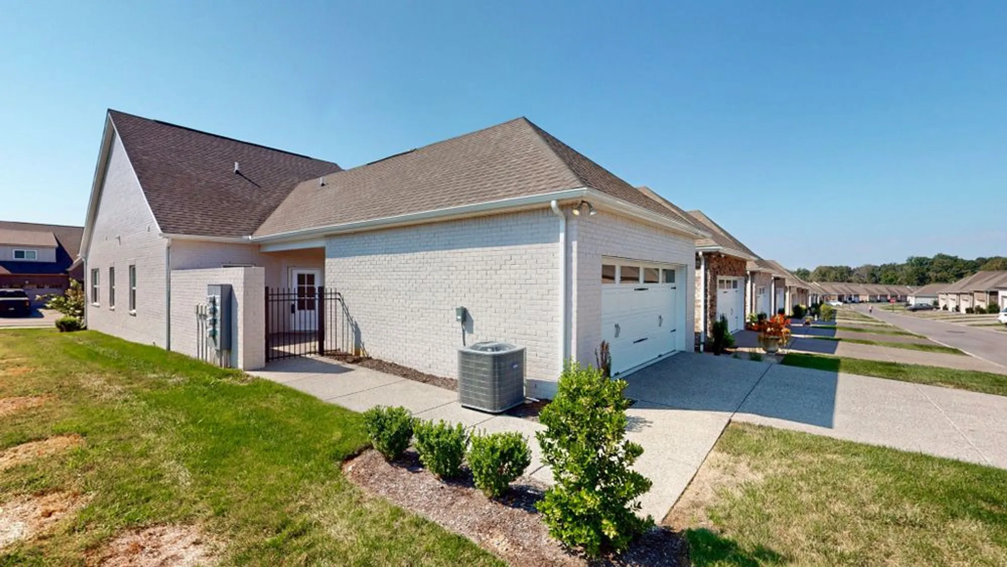 Property Slideshow image 5 of 47 | 1518 cedarbrooke ln, Lebanon, TN, 37090