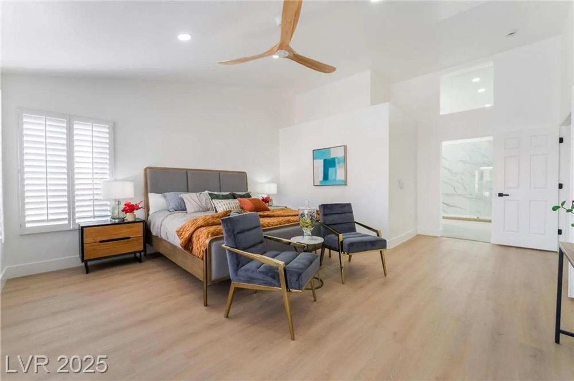 Property Slideshow image 25 of 57 | 2528 sunup dr, Las Vegas, NV, 89134