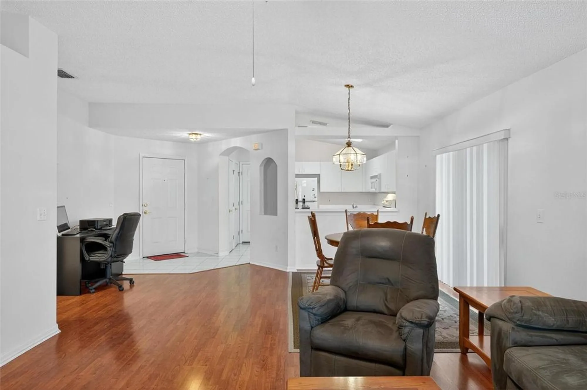 Property Slideshow image 22 of 63 | 4217 chamberlain way, Clermont, FL, 34711