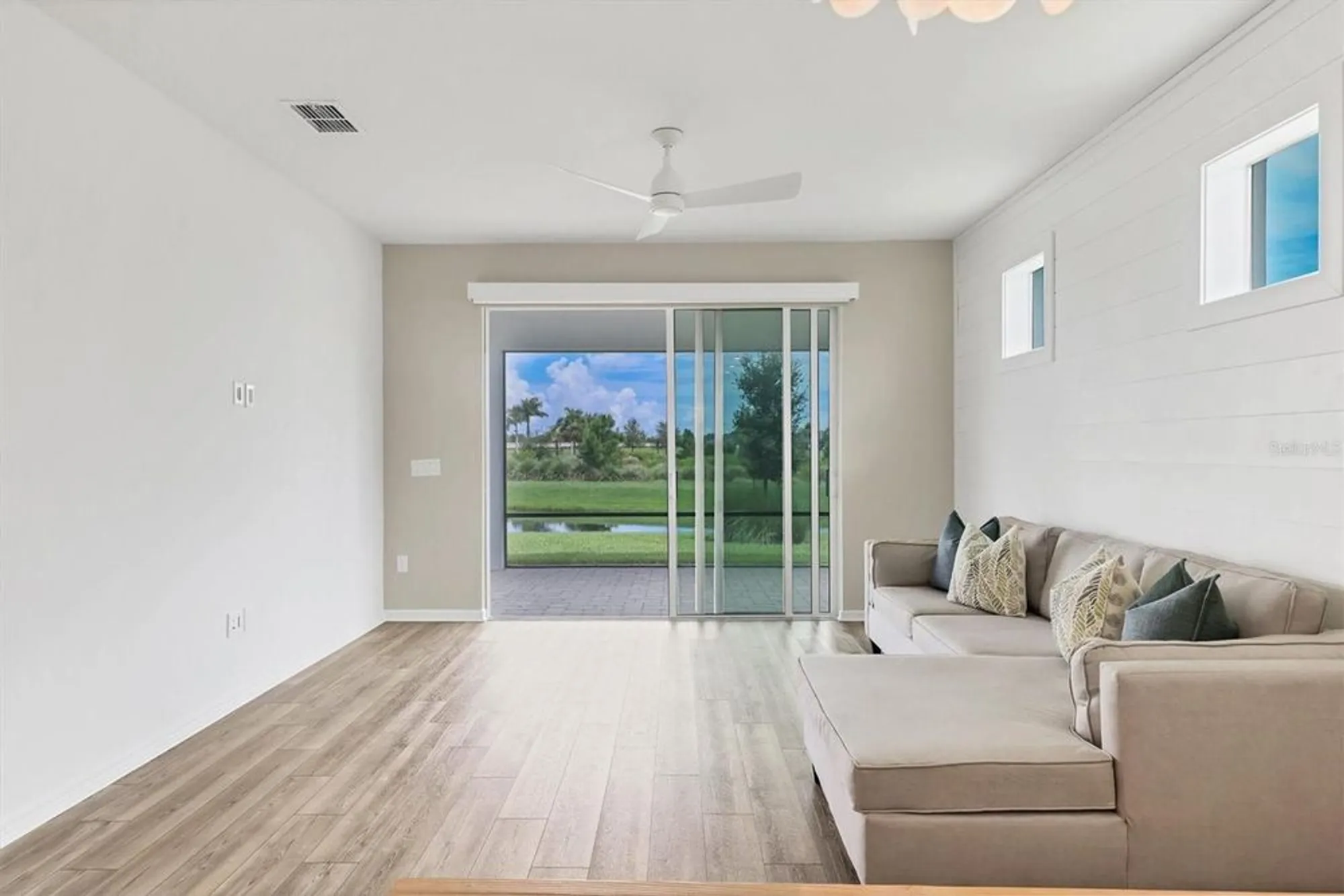 Property Slideshow image 3 of 48 | 10434 spring tide way, Parrish, FL, 34219