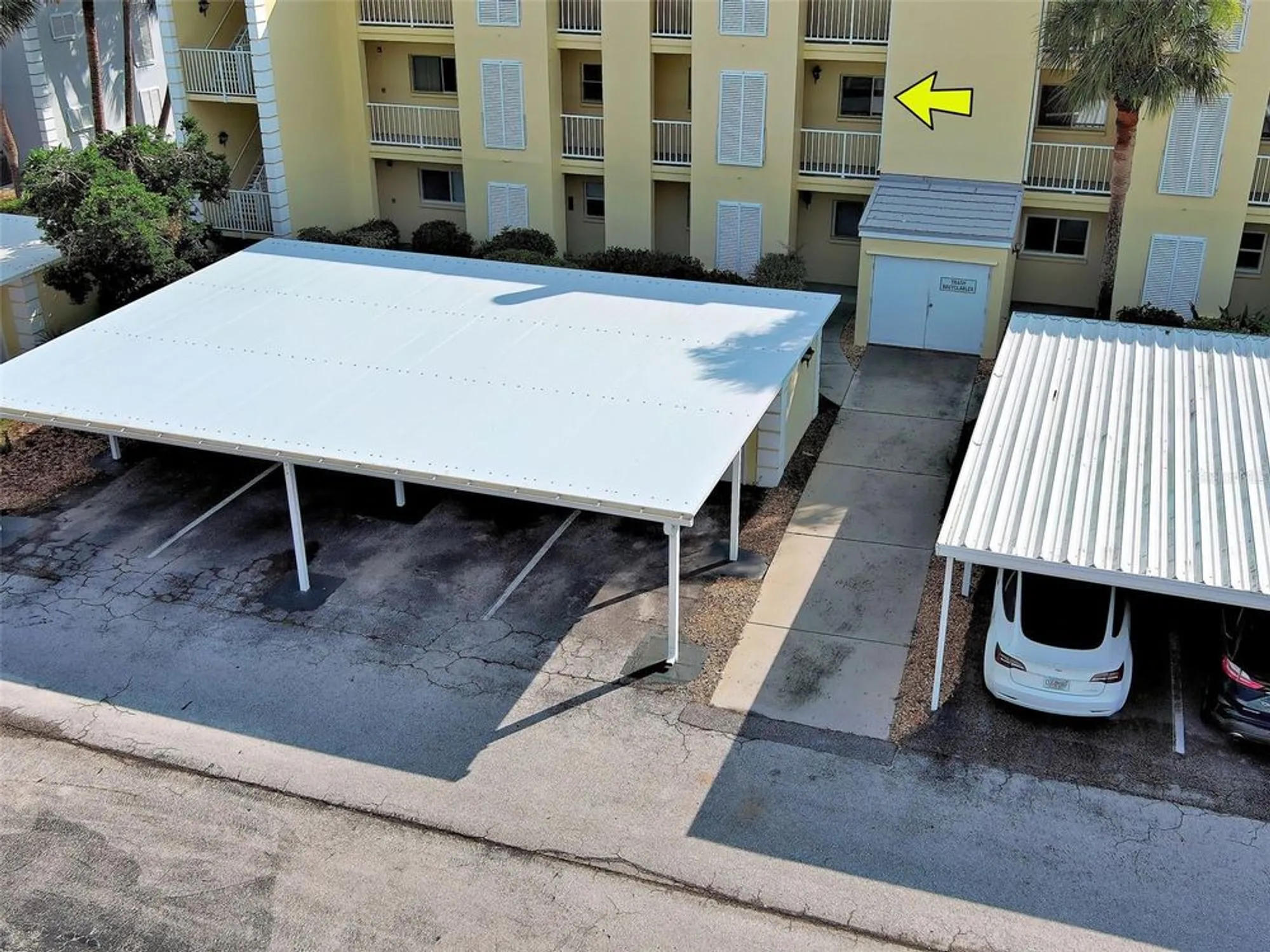 Property Slideshow image 39 of 54 | 406 cerromar cir 222, Venice, FL, 34293