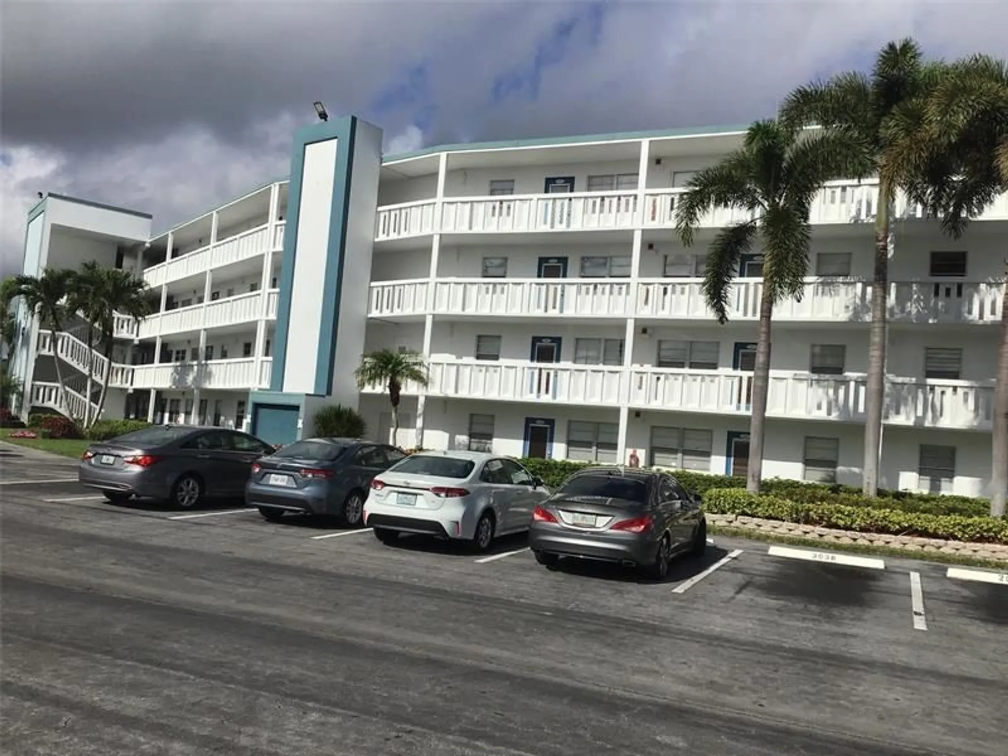 Property Slideshow image 33 of 37 | 2038 exeter c # 2038, Boca Raton, FL, 33434