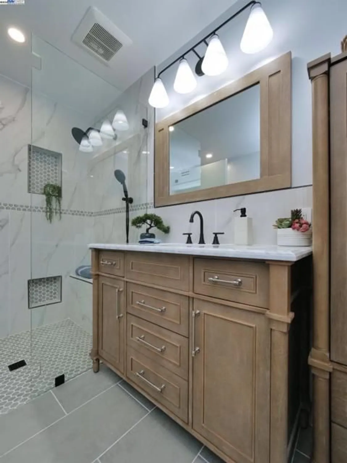 Property Slideshow image 19 of 26 | 1732 oakmont dr 8, Walnut Creek, CA, 94595