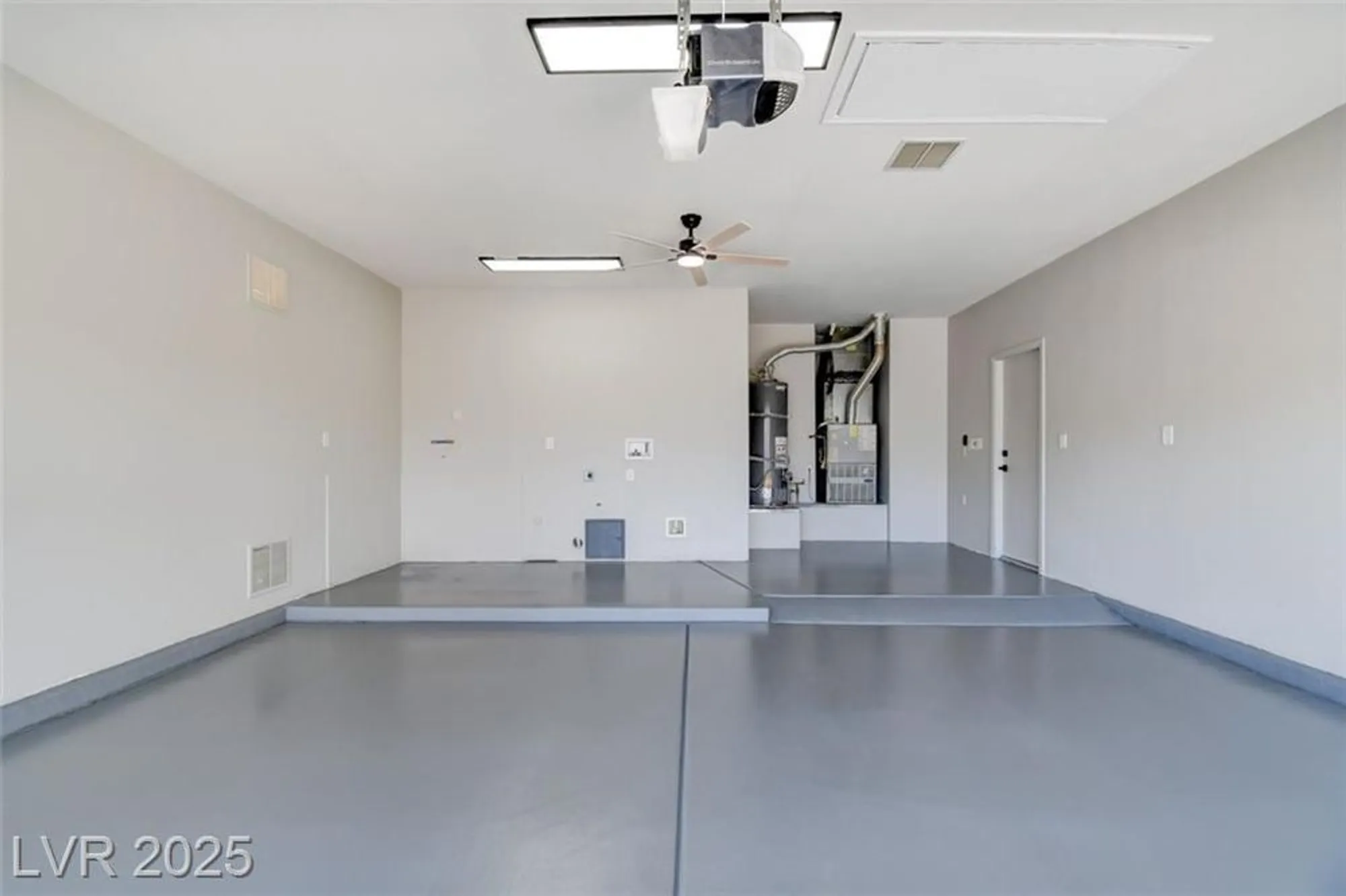Property Slideshow image 36 of 42 | 10720 back plains dr, Las Vegas, NV, 89134
