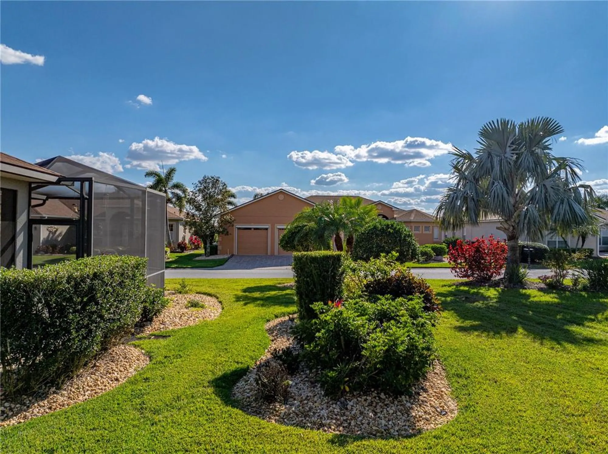 Property Slideshow image 64 of 75 | 4232 roebelenii dr, Lake Wales, FL, 33859