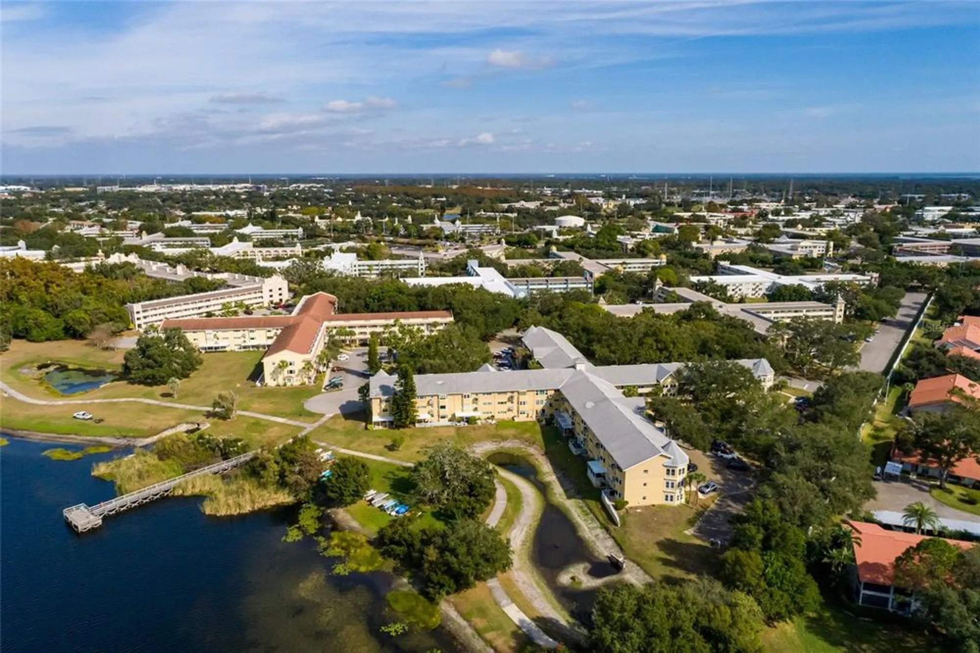 Property Slideshow image 36 of 61 | 2220 spanish dr 36, Clearwater, FL, 33763