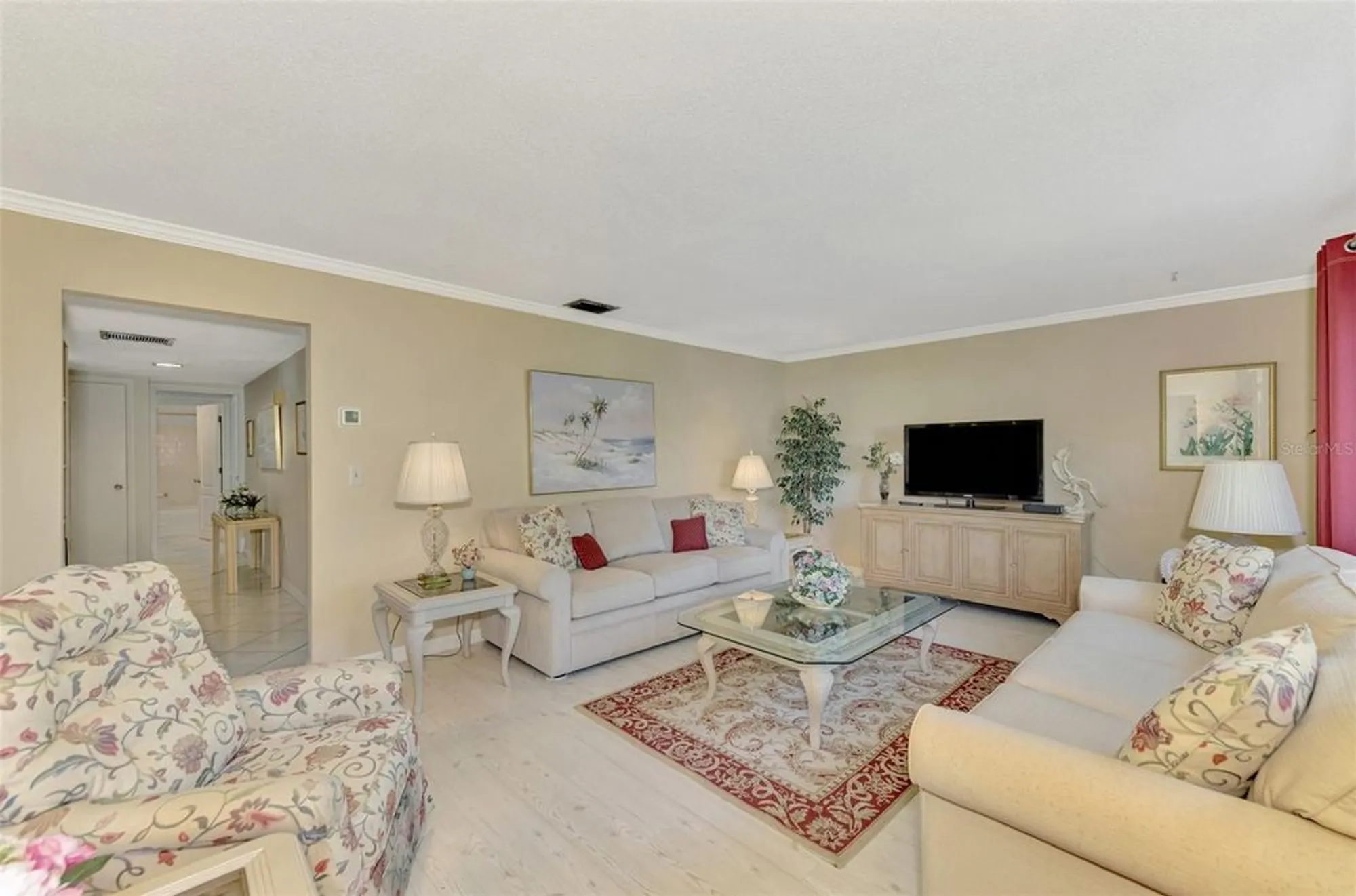Property Slideshow image 10 of 47 | 2505 riverbluff pkwy # v196, Sarasota, FL, 34231