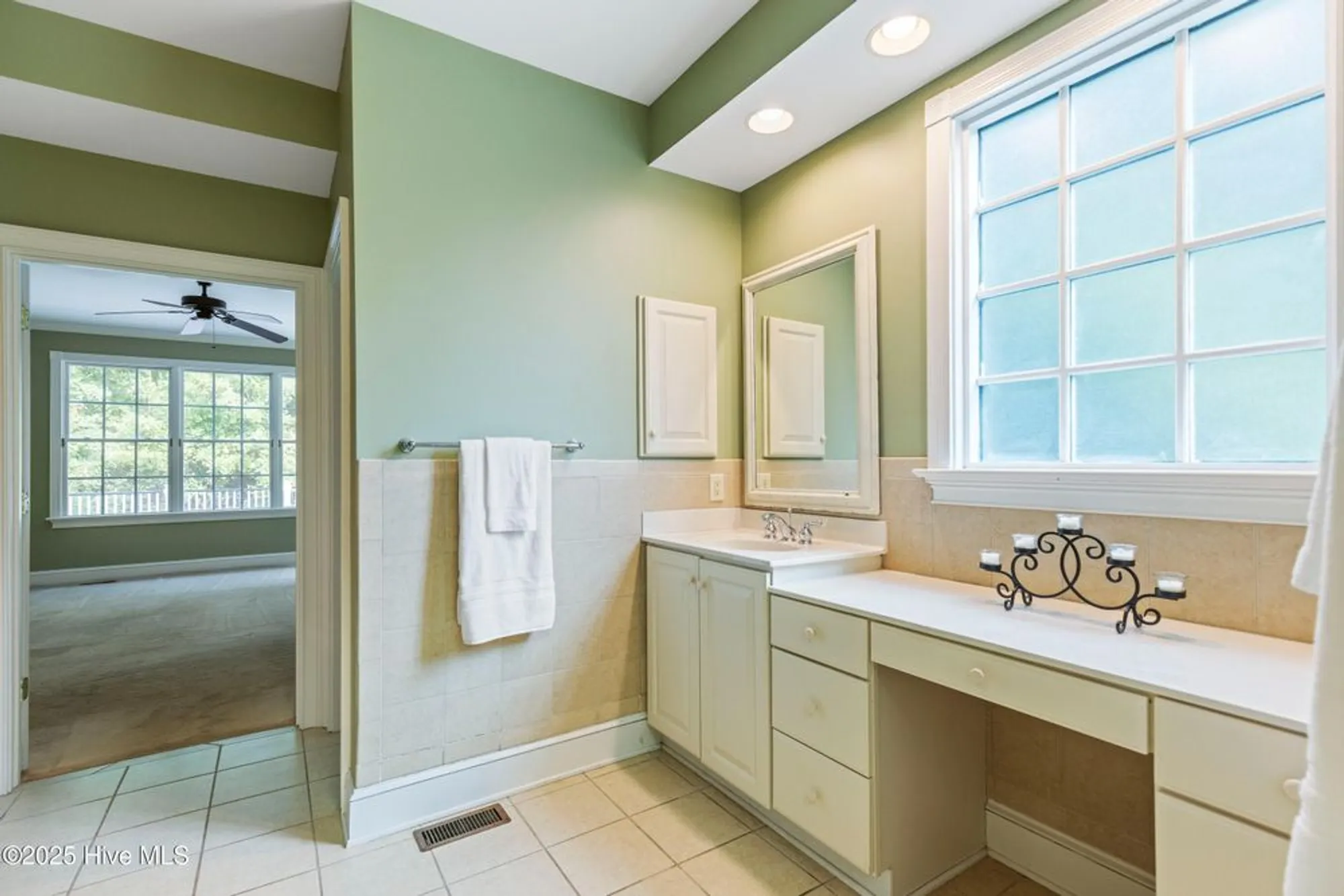 Property Slideshow image 29 of 51 | 4260 loblolly cir se, Southport, NC, 28461