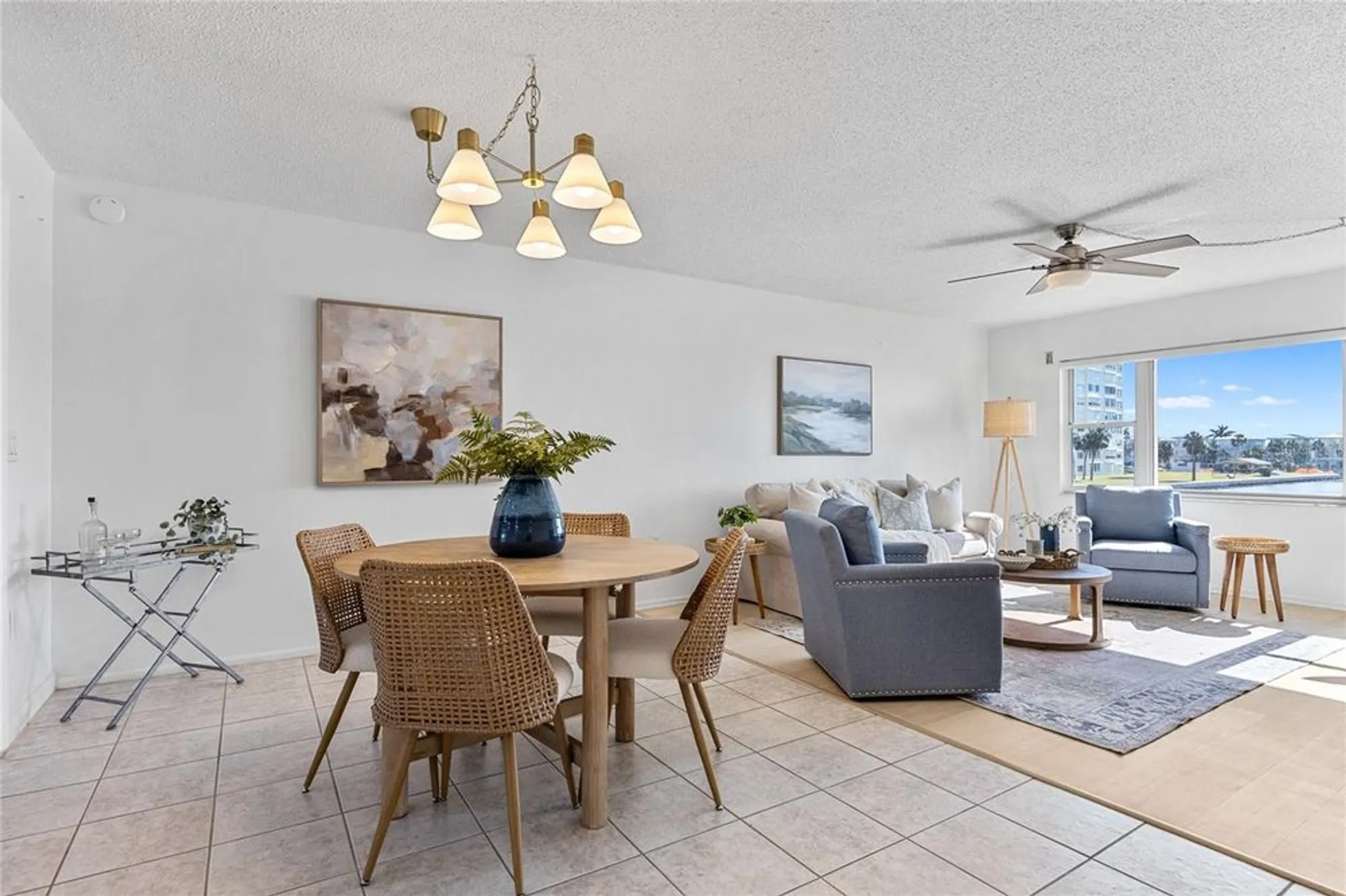 Property Slideshow image 10 of 39 | 4775 cove cir apt 203, St Petersburg, FL, 33708