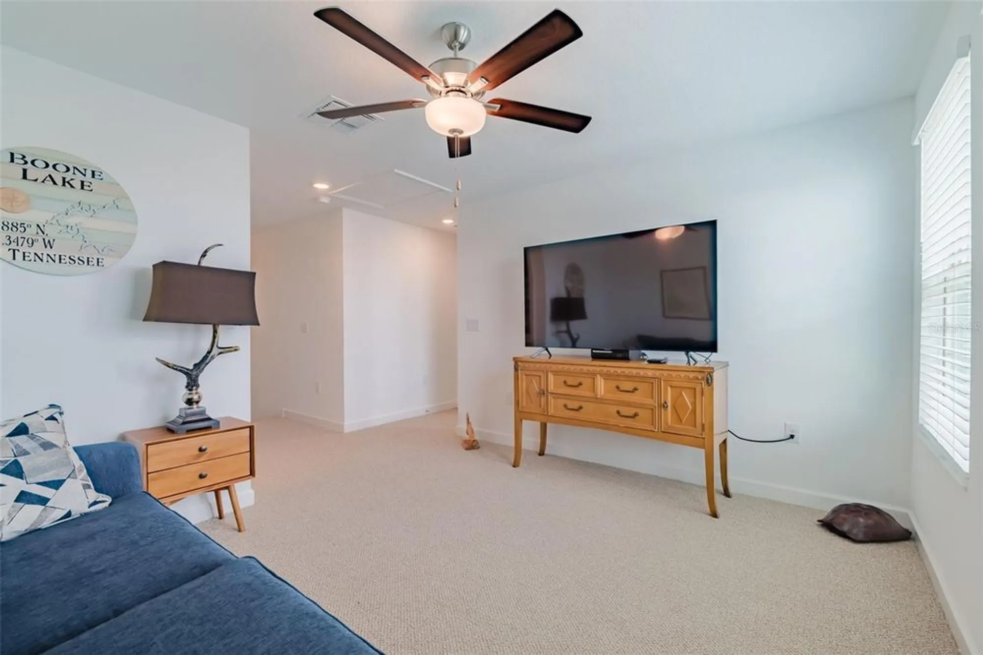 Property Slideshow image 35 of 52 | 17231 holly well ave, Wimauma, FL, 33598