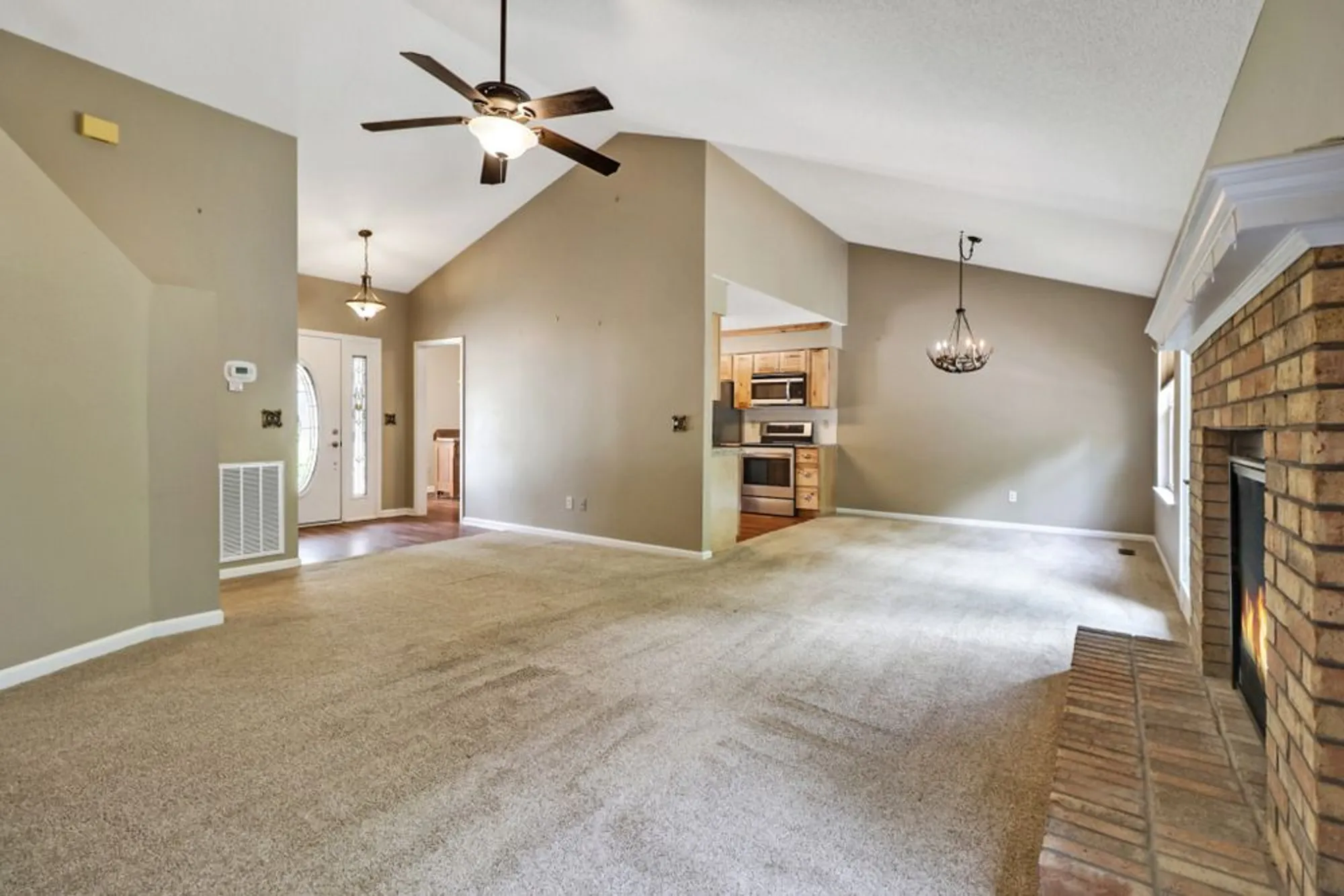 Property Slideshow image 6 of 33 | 104 minetta dr, Crossville, TN, 38558