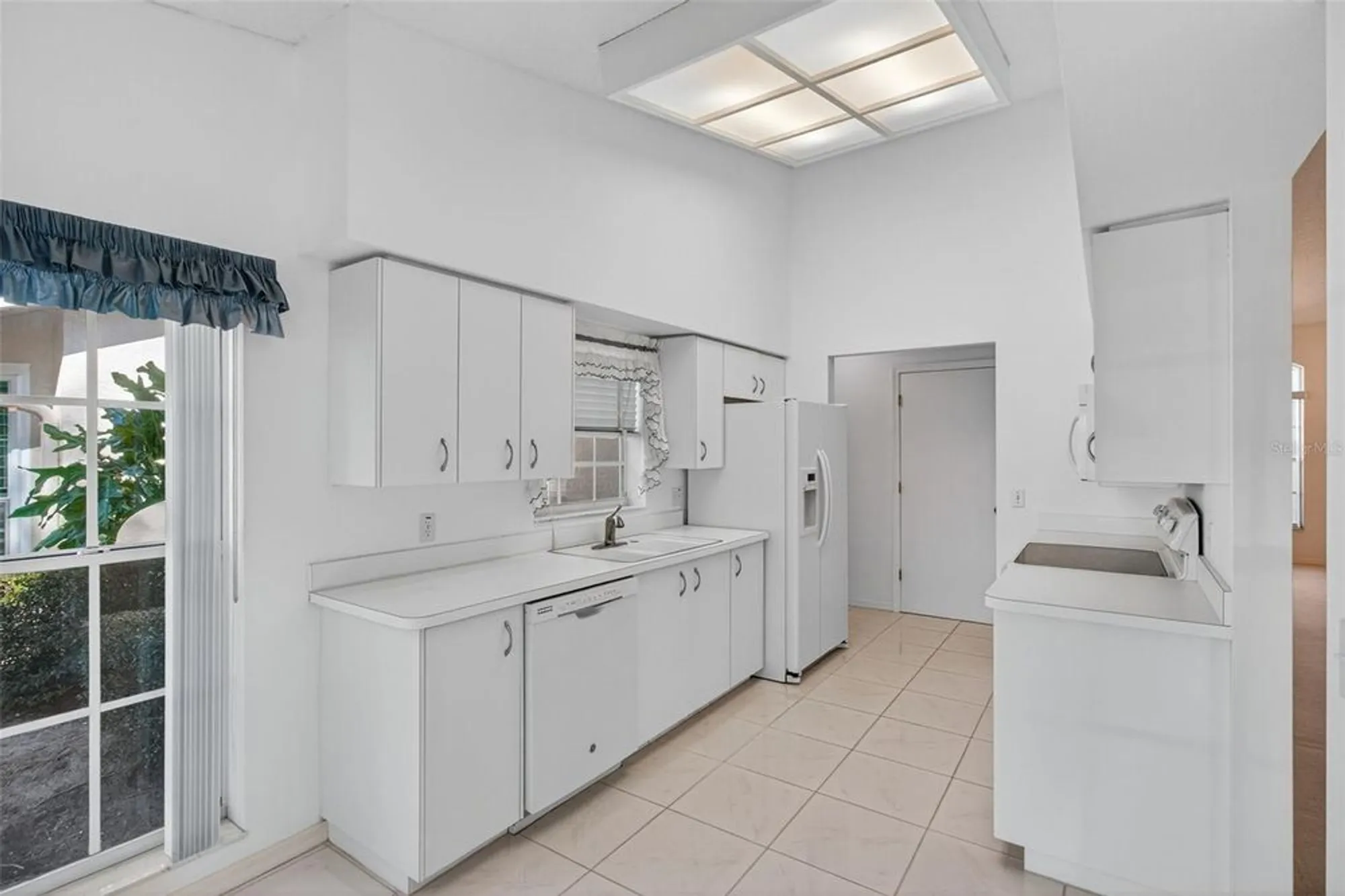 Property Slideshow image 5 of 63 | 3540 cayman ct, Palm Harbor, FL, 34684