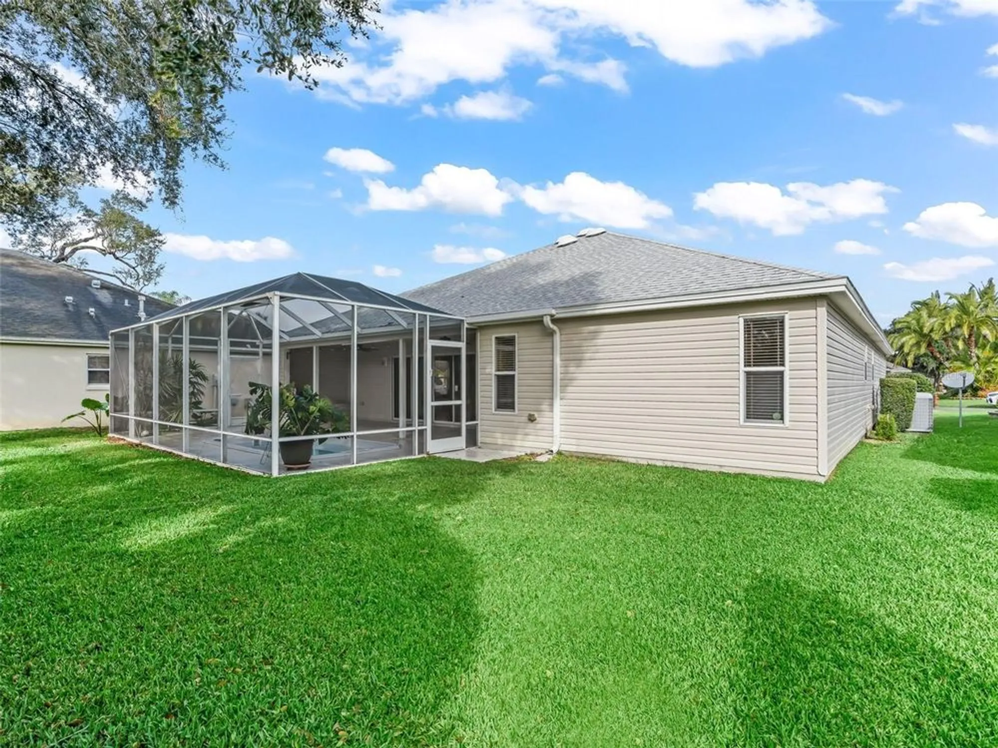 Property Slideshow image 37 of 39 | 1339 arbor trl, The Villages, FL, 32162