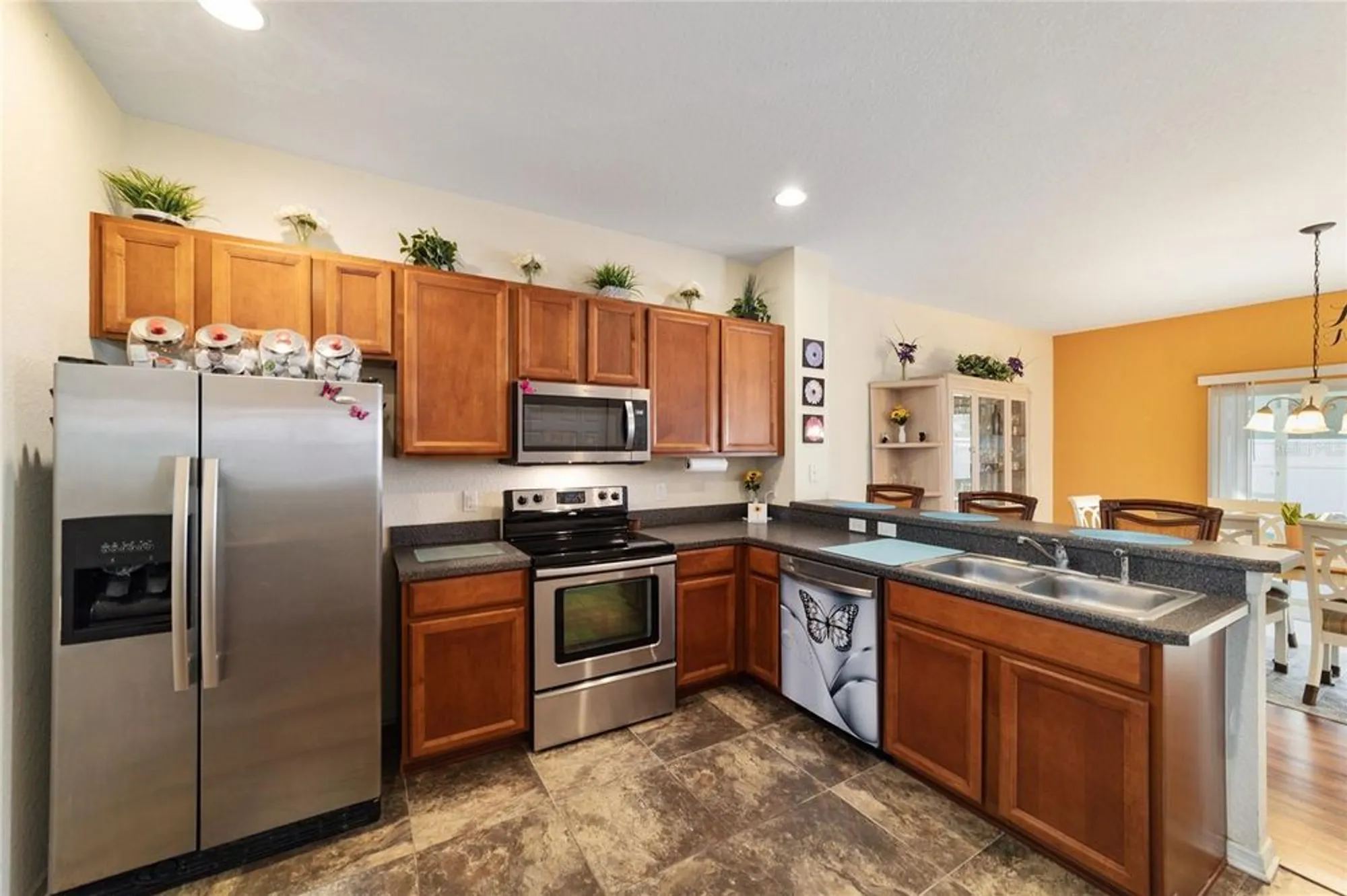 Property Slideshow image 11 of 54 | 12312 ne 48th loop, Oxford, FL, 34484