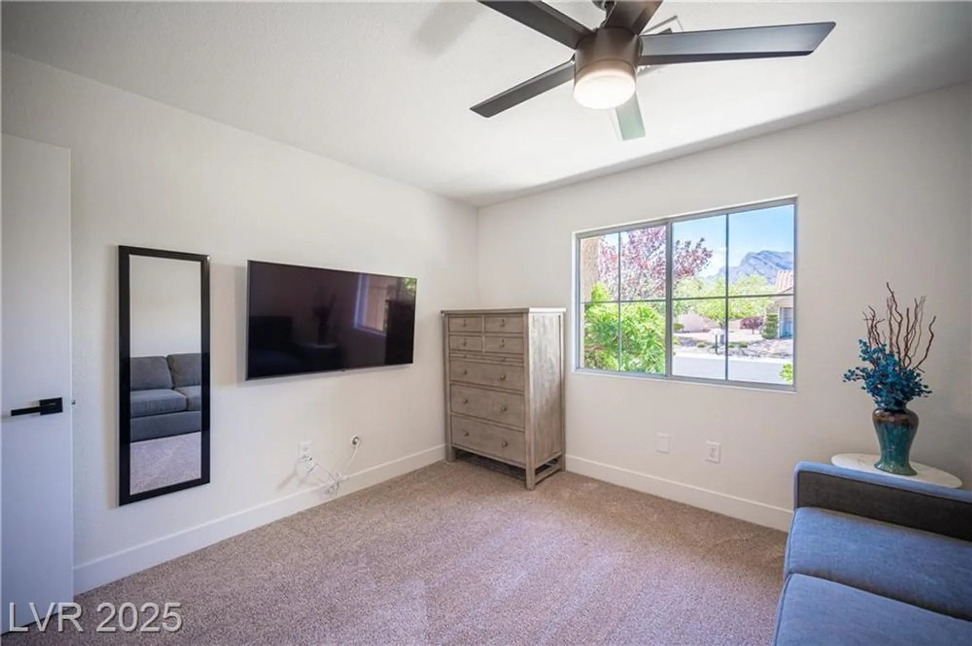 Property Slideshow image 36 of 72 | 2548 tumble brook dr, Las Vegas, NV, 89134