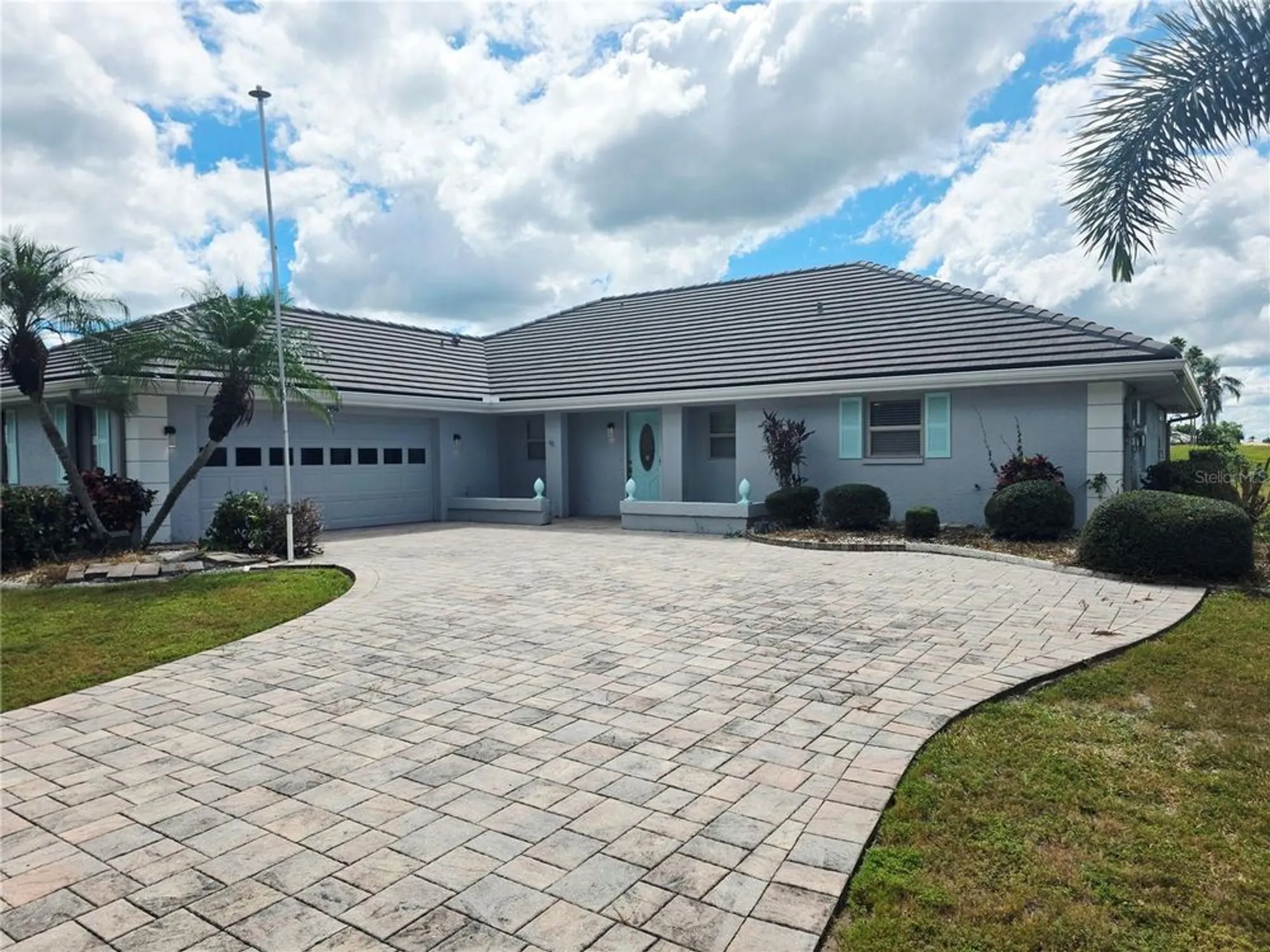 Property Slideshow image 16 of 34 | 1936 new bedford dr, Sun City Center, FL, 33573