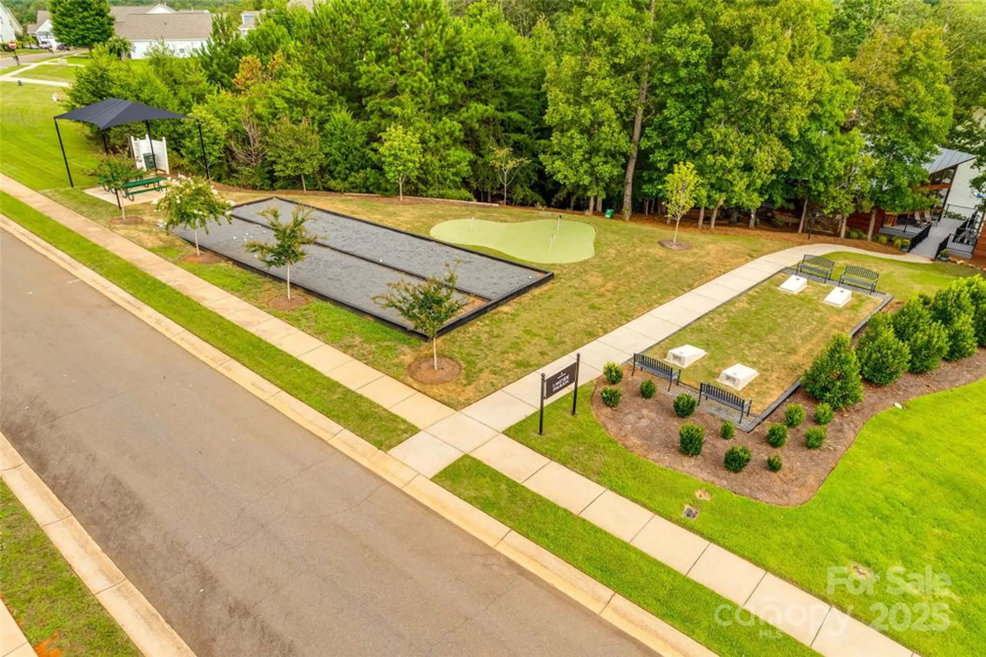 Property Slideshow image 40 of 47 | 24604 blue heron cir, Lancaster, SC, 29720