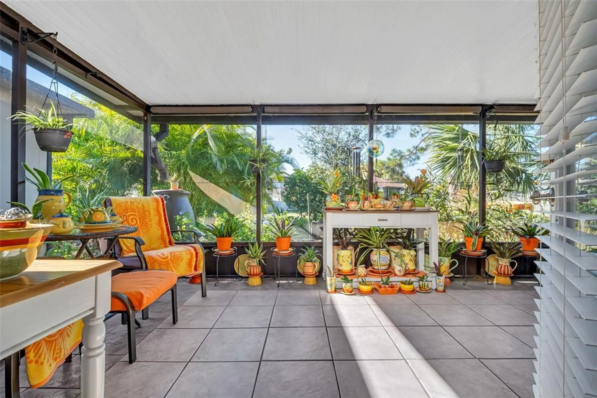 Property Slideshow image 26 of 49 | 3481 maclaren dr, Palm Harbor, FL, 34684