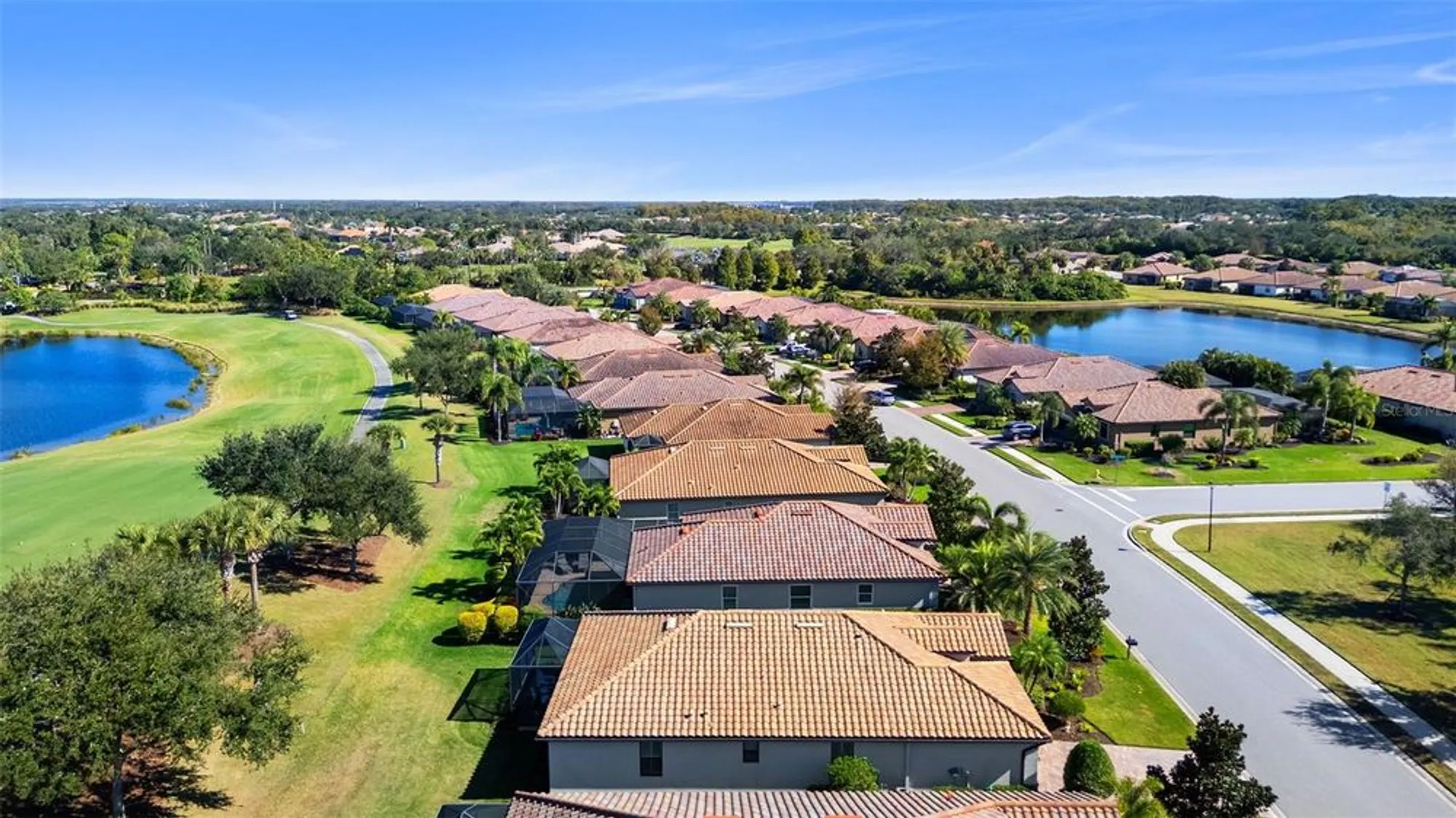 Property Slideshow image 38 of 54 | 7027 quiet creek dr, Bradenton, FL, 34212