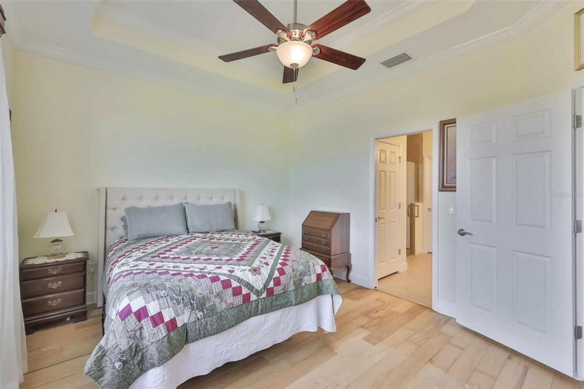 Property Slideshow image 25 of 77 | 2241 nottingham greens dr, Sun City Center, FL, 33573