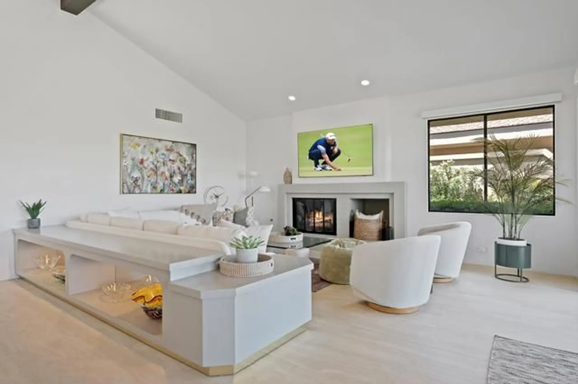 Property Slideshow image 15 of 36 | 80555 pebble bch, La Quinta, CA, 92253