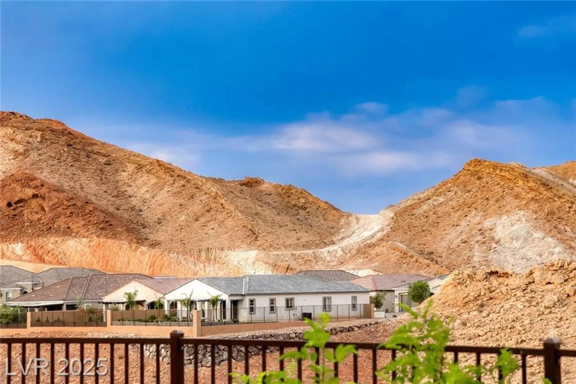 Property Slideshow image 49 of 78 | 32 tatahatso point st, Henderson, NV, 89011