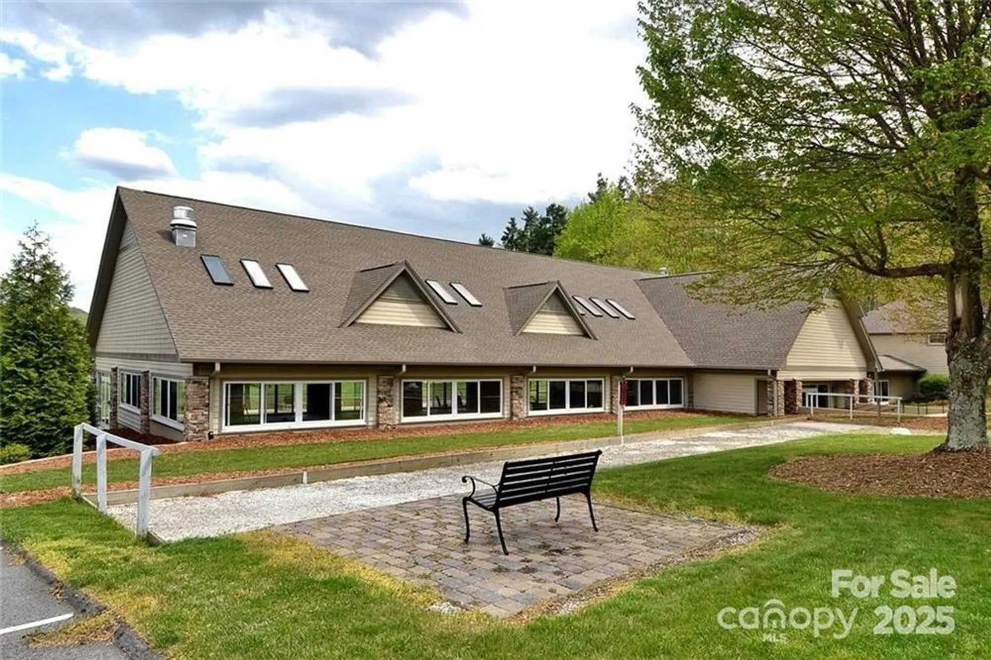 Property Slideshow image 23 of 25 | 301 winding meadows dr, Flat Rock, NC, 28731