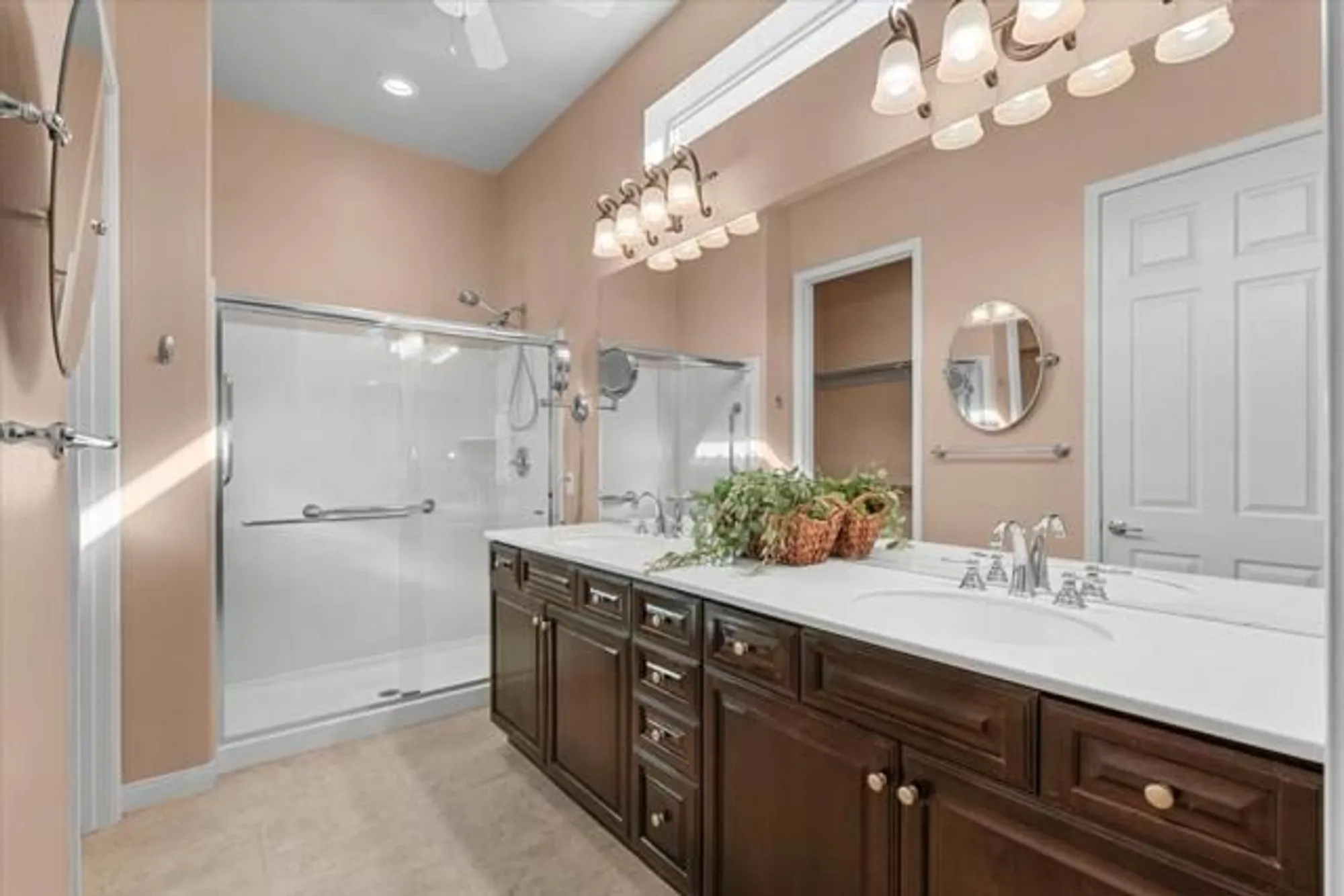 Property Slideshow image 16 of 24 | 81543 avenida de baile, Indio, CA, 92203