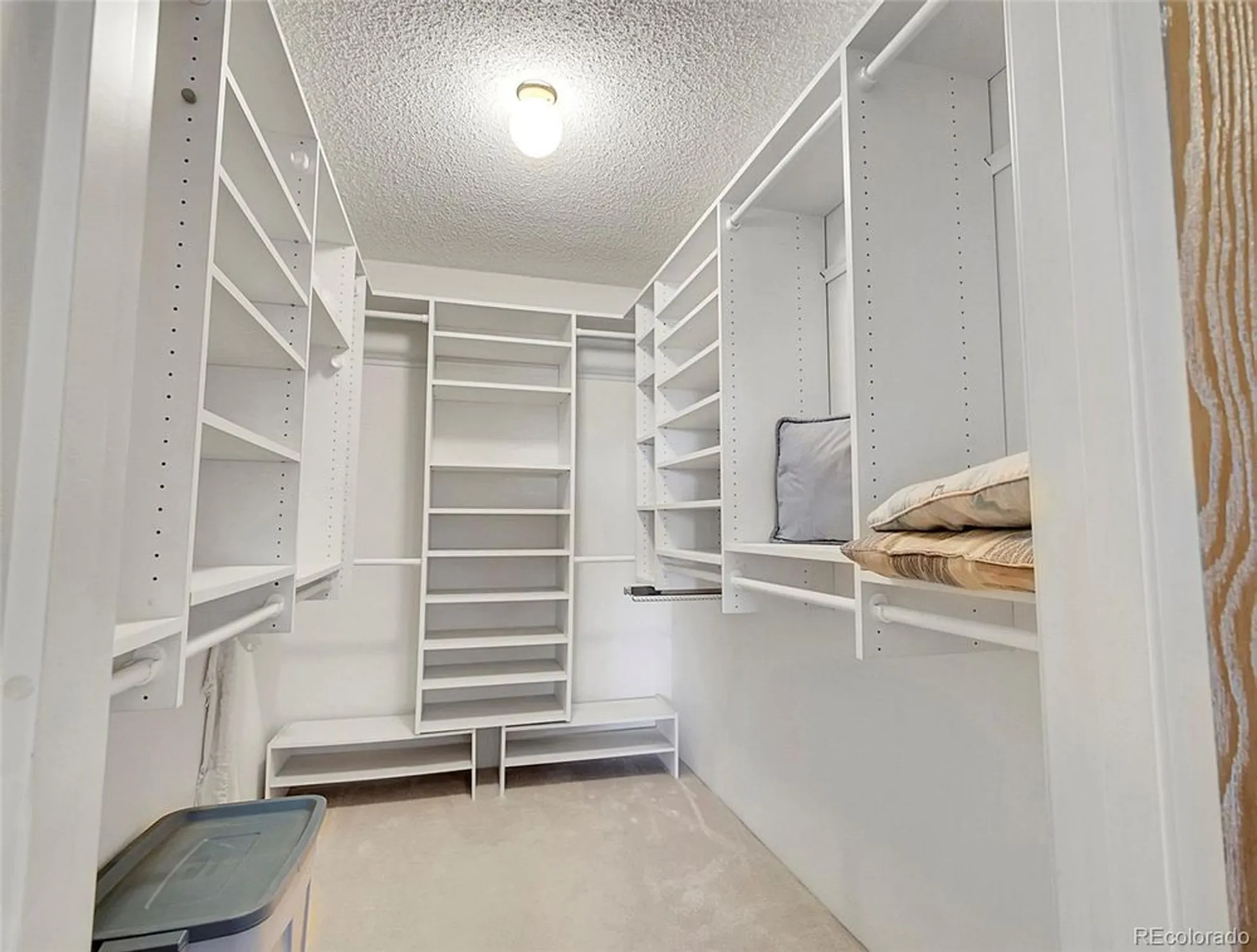 Property Slideshow image 22 of 32 | 13850 e marina dr apt 401, Aurora, CO, 80014