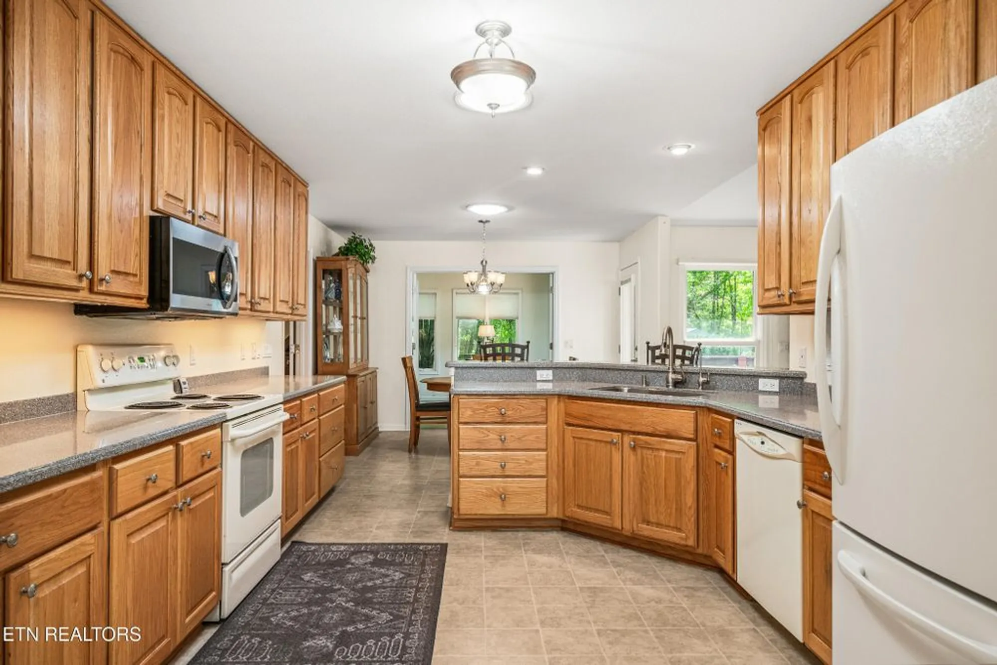 Property Slideshow image 12 of 42 | 55 loxley ln, Crossville, TN, 38558