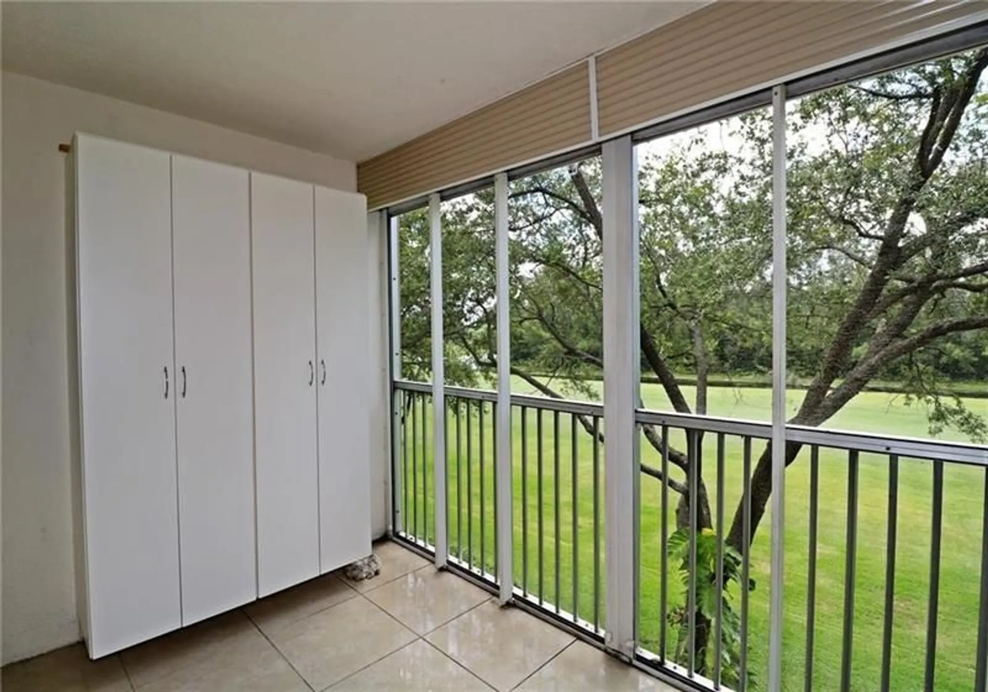 Property Slideshow image 7 of 16 | 1110 sw 125th ave apt 314m, Pembroke Pines, FL, 33027