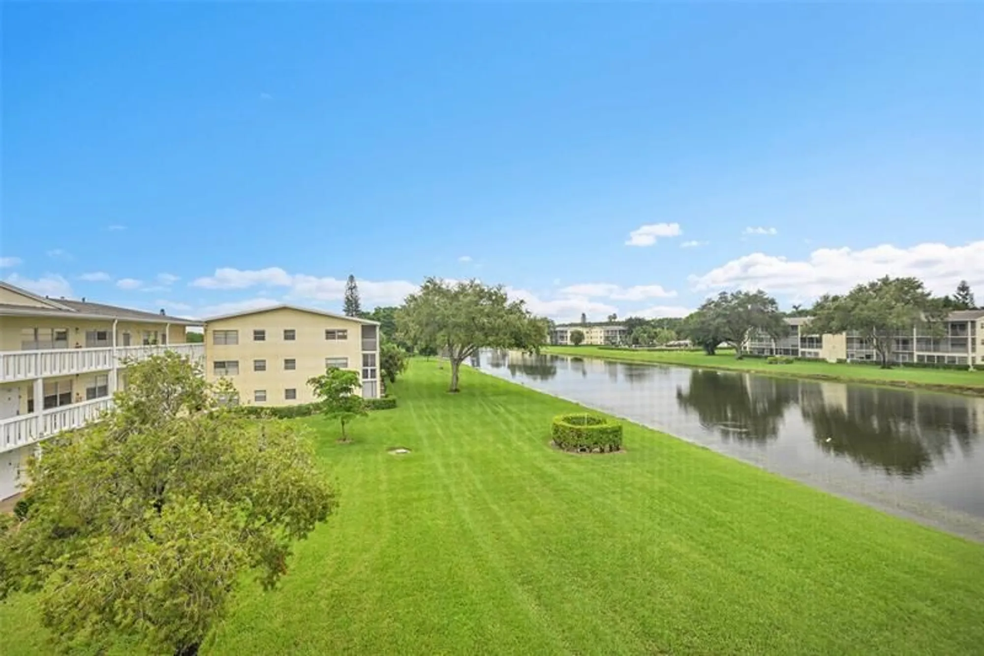 Property Slideshow image 32 of 58 | 375 dorset i # 375, Boca Raton, FL, 33434