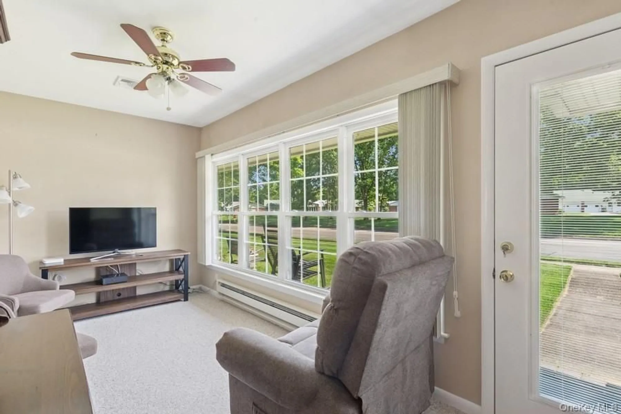 Property Slideshow image 12 of 22 | 96 enfield ct b, Ridge, NY, 11961