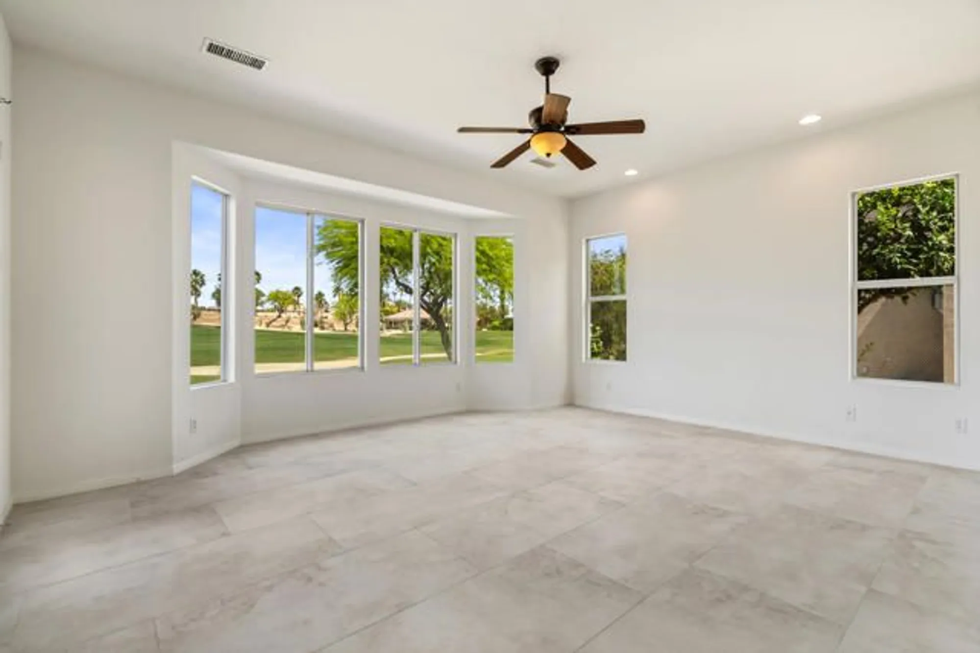 Property Slideshow image 28 of 67 | 43393 saint andrews dr, Indio, CA, 92201