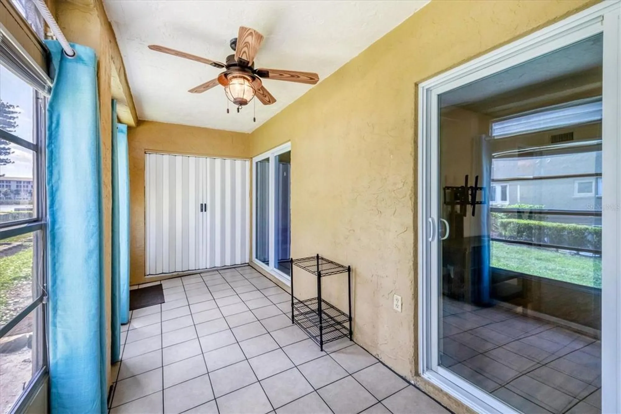 Property Slideshow image 26 of 58 | 3521 lake bayshore dr # 101 j, Bradenton, FL, 34205