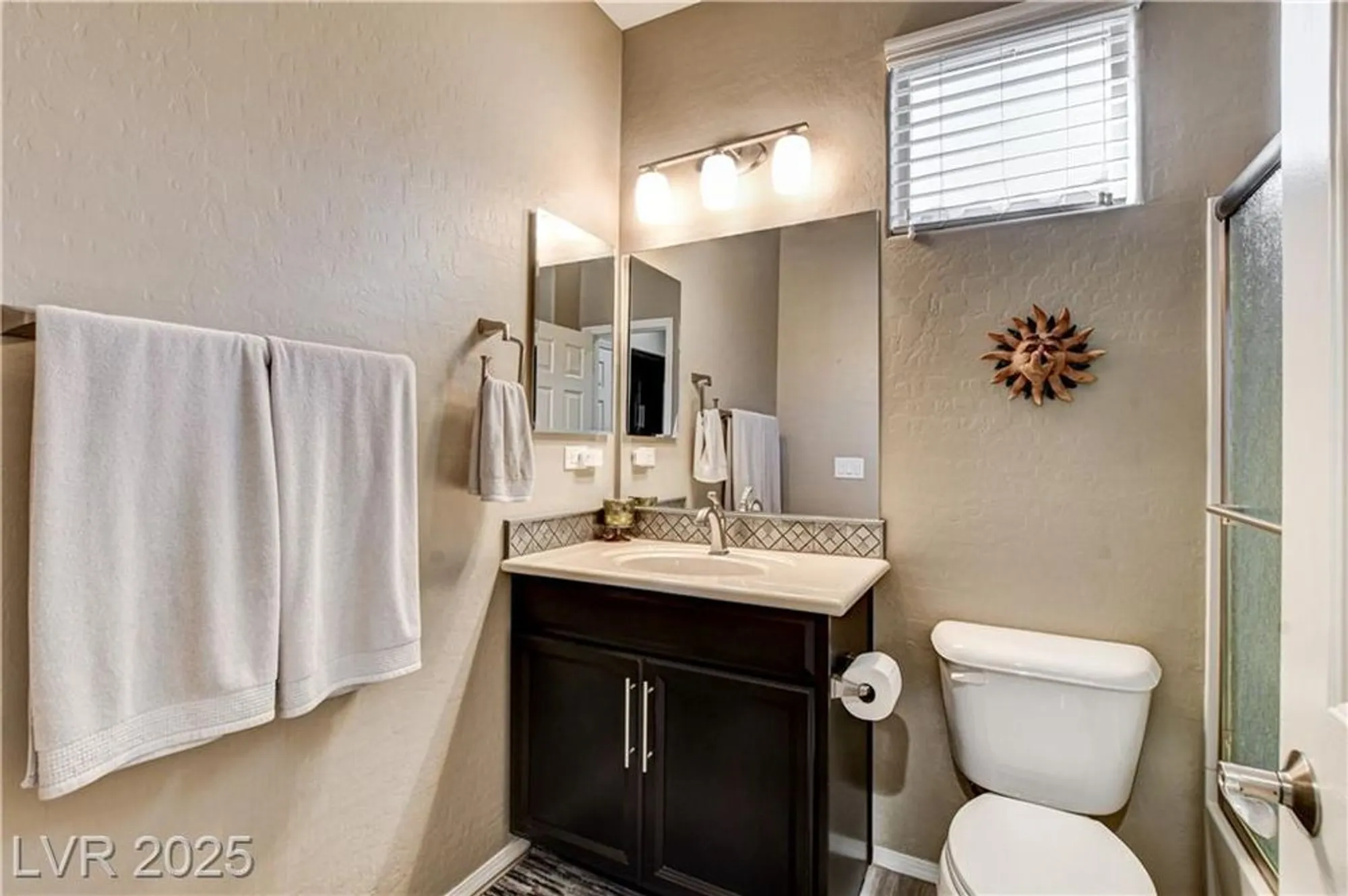 Property Slideshow image 10 of 63 | 3712 corte bella hills ave, North Las Vegas, NV, 89081