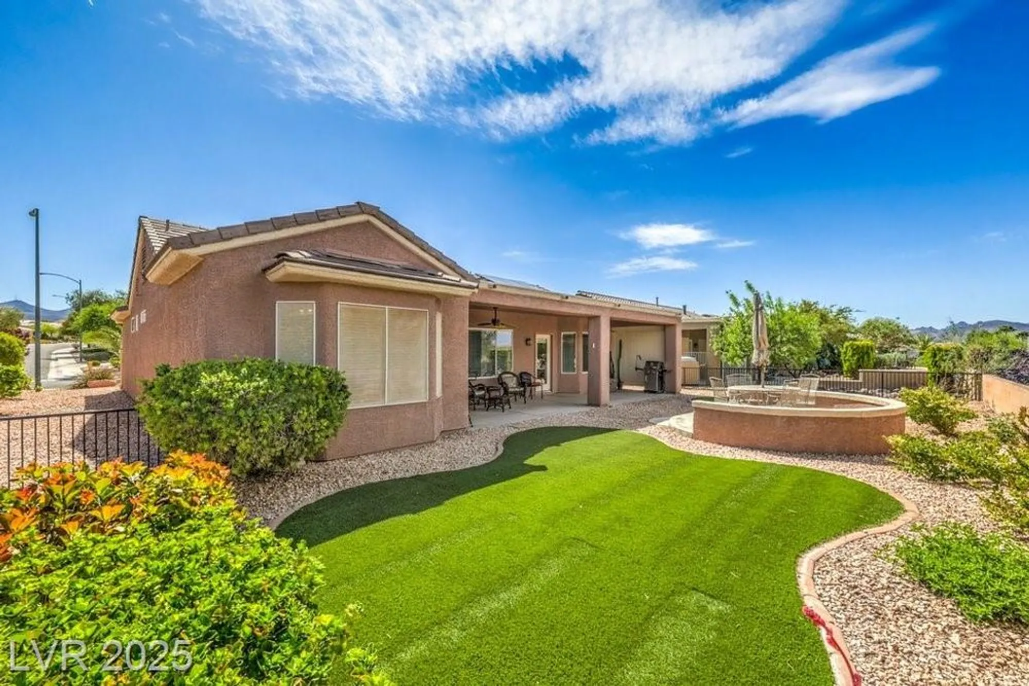 Property Slideshow image 13 of 72 | 2095 colvin run dr, Henderson, NV, 89052