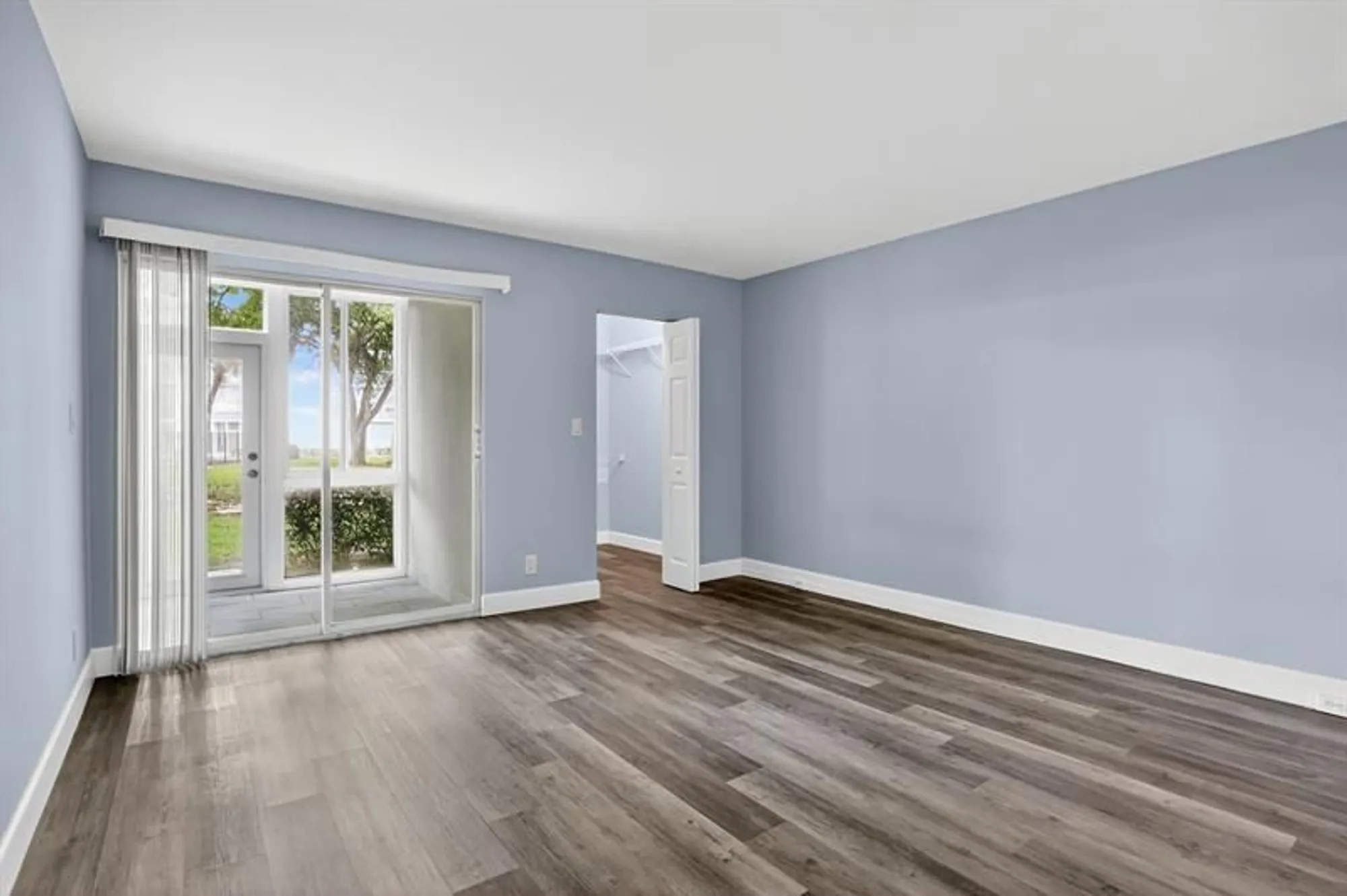 Property Slideshow image 23 of 72 | 2003 granada dr apt f1, Coconut Creek, FL, 33066